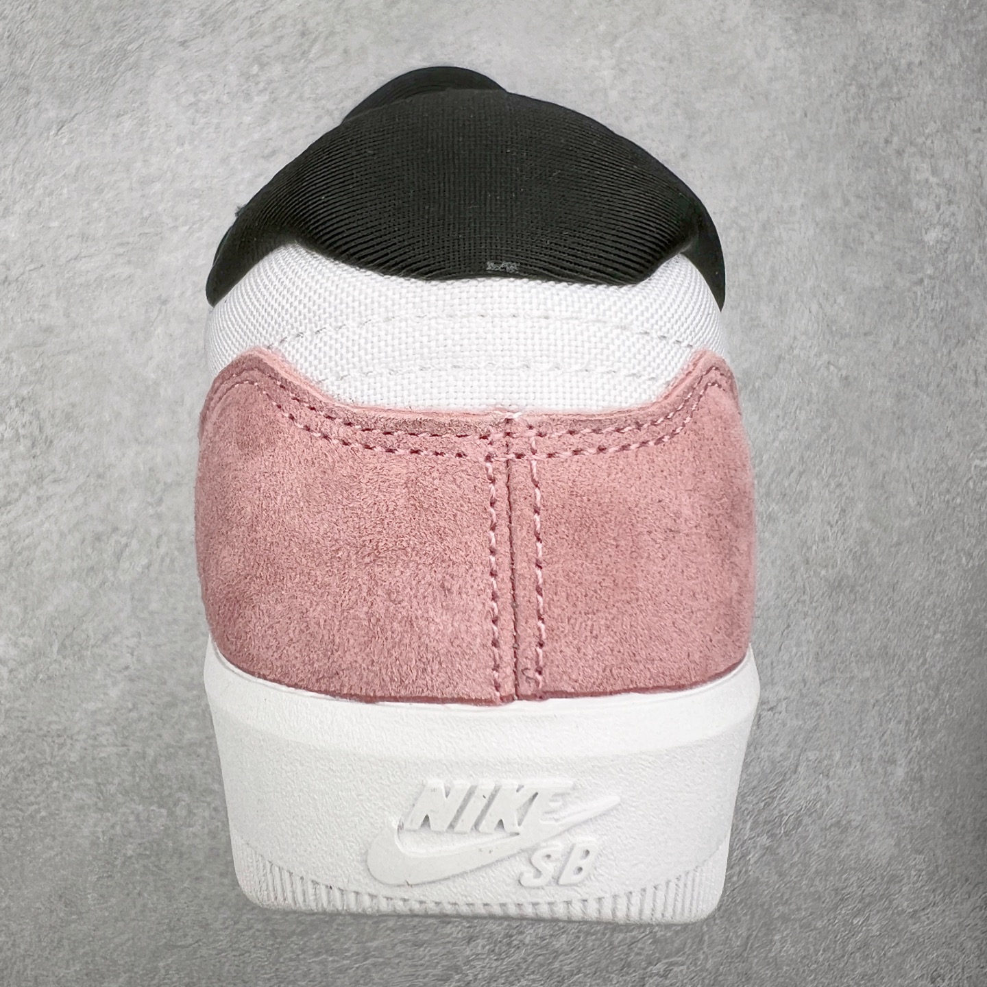 图片[8]-＃福利特价 NK SB Force 58 空军58系列低帮休闲运动滑板板鞋 鞋面由帆布和麂皮拼接 层次感丰富 搭配硫化外底 耐磨耐穿 鞋舌及中底后跟处饰有SB Logo 表明鞋款身份 采用包边设计 经久耐穿 硫化结构则有效提升灵活性 穿上这款全新推出的创意力作 助你耀动街头 尺码：36 36.5 37.5 38 38.5 39 40 40.5 41 42 42.5 43 44 45-选品中心