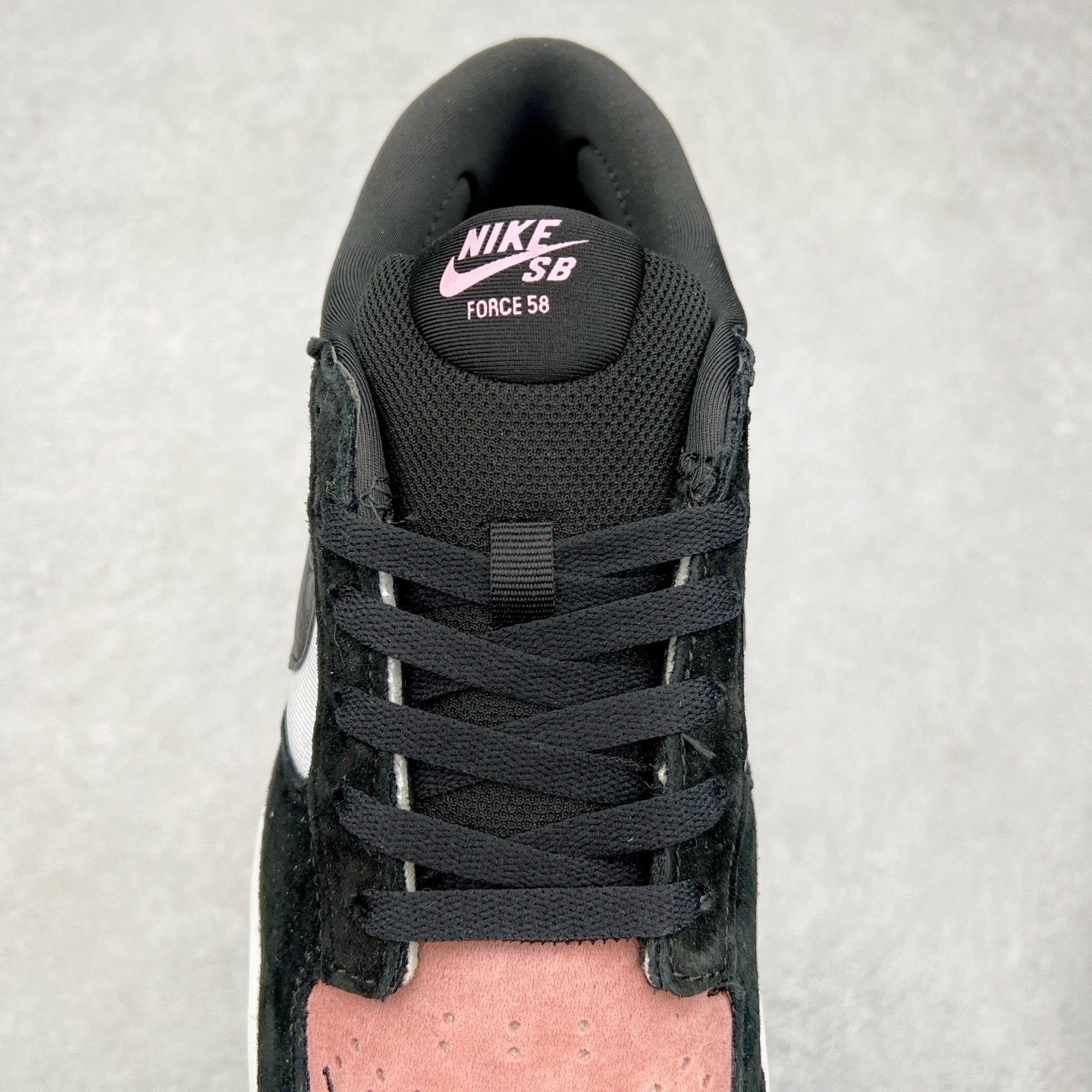 图片[5]-＃福利特价 NK SB Force 58 空军58系列低帮休闲运动滑板板鞋 鞋面由帆布和麂皮拼接 层次感丰富 搭配硫化外底 耐磨耐穿 鞋舌及中底后跟处饰有SB Logo 表明鞋款身份 采用包边设计 经久耐穿 硫化结构则有效提升灵活性 穿上这款全新推出的创意力作 助你耀动街头 尺码：36 36.5 37.5 38 38.5 39 40 40.5 41 42 42.5 43 44 45-选品中心