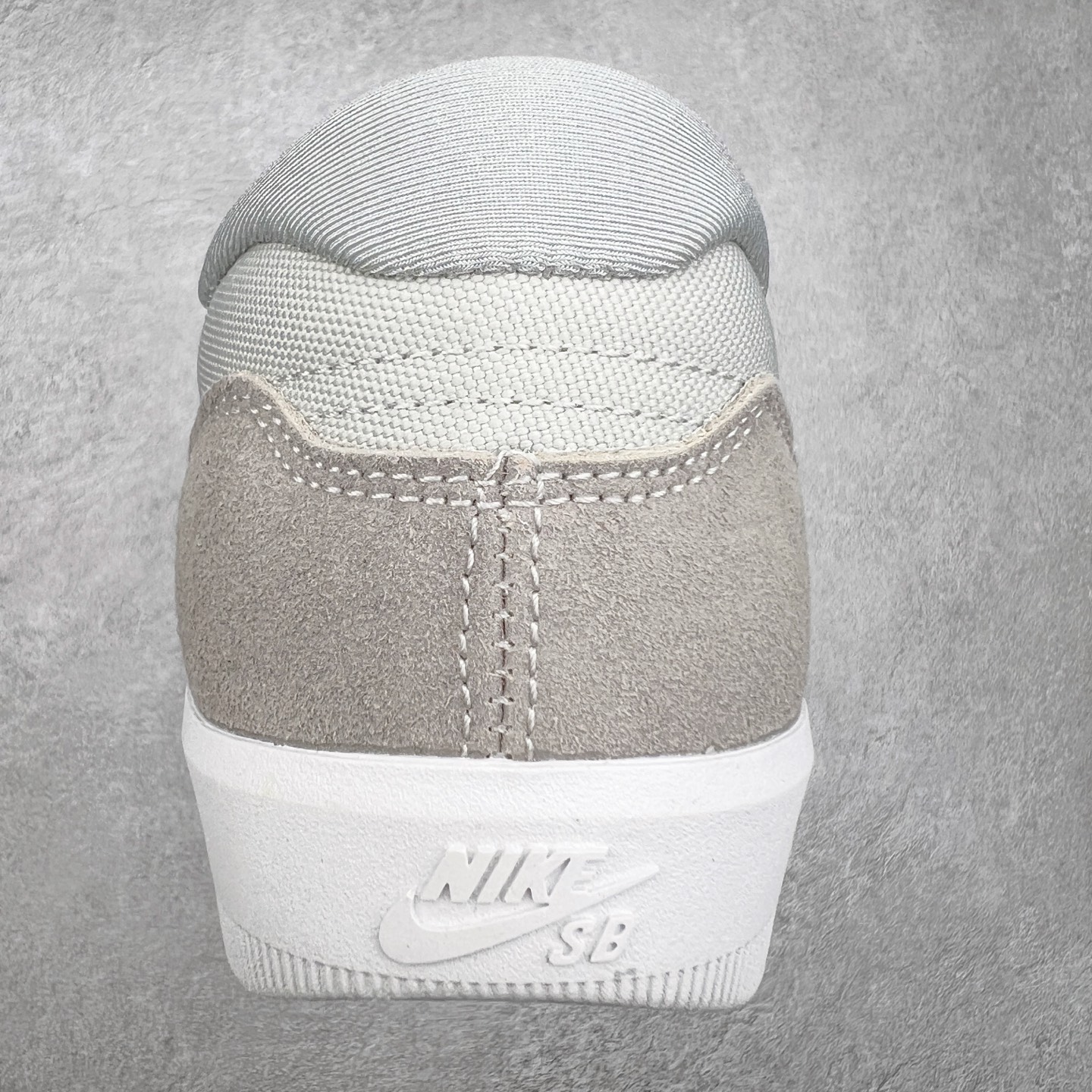 图片[8]-＃福利特价 NK SB Force 58 空军58系列低帮休闲运动滑板板鞋 鞋面由帆布和麂皮拼接 层次感丰富 搭配硫化外底 耐磨耐穿 鞋舌及中底后跟处饰有SB Logo 表明鞋款身份 采用包边设计 经久耐穿 硫化结构则有效提升灵活性 穿上这款全新推出的创意力作 助你耀动街头 尺码：36 36.5 37.5 38 38.5 39 40 40.5 41 42 42.5 43 44 45-选品中心