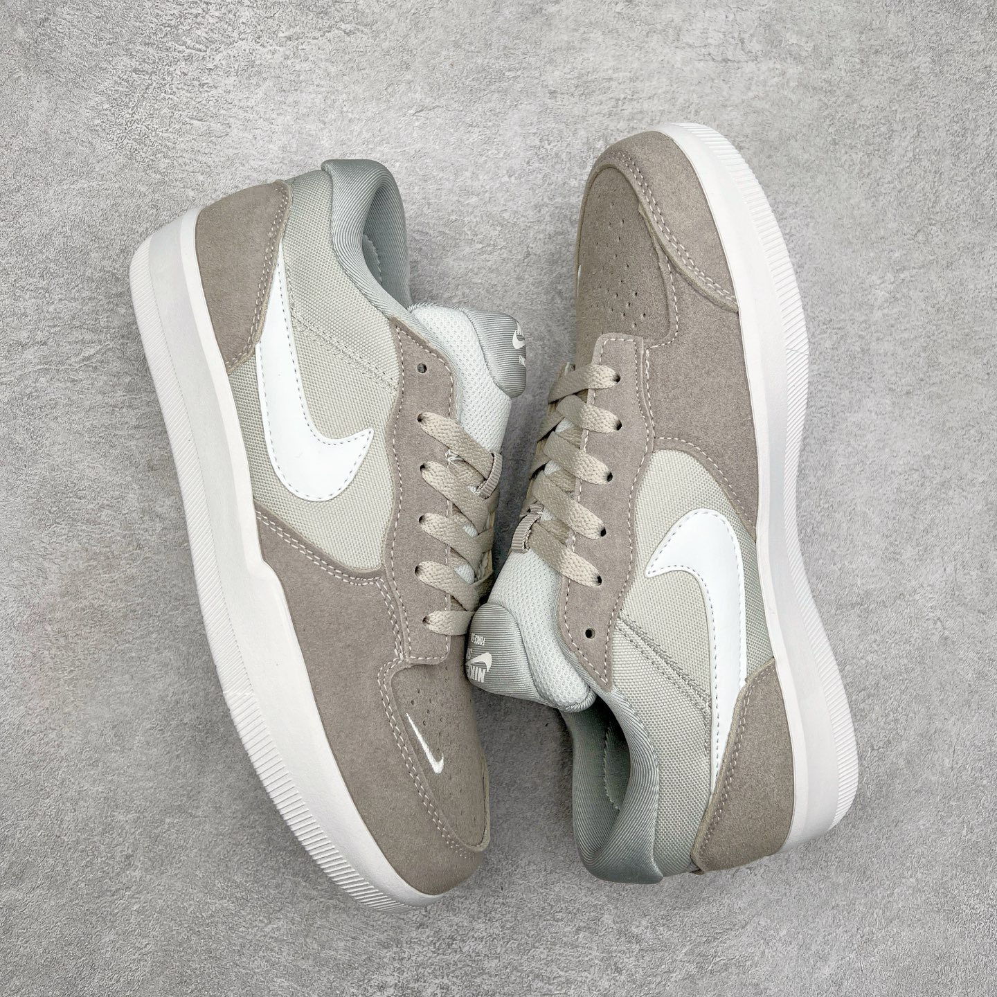 图片[3]-＃福利特价 NK SB Force 58 空军58系列低帮休闲运动滑板板鞋 鞋面由帆布和麂皮拼接 层次感丰富 搭配硫化外底 耐磨耐穿 鞋舌及中底后跟处饰有SB Logo 表明鞋款身份 采用包边设计 经久耐穿 硫化结构则有效提升灵活性 穿上这款全新推出的创意力作 助你耀动街头 尺码：36 36.5 37.5 38 38.5 39 40 40.5 41 42 42.5 43 44 45-选品中心