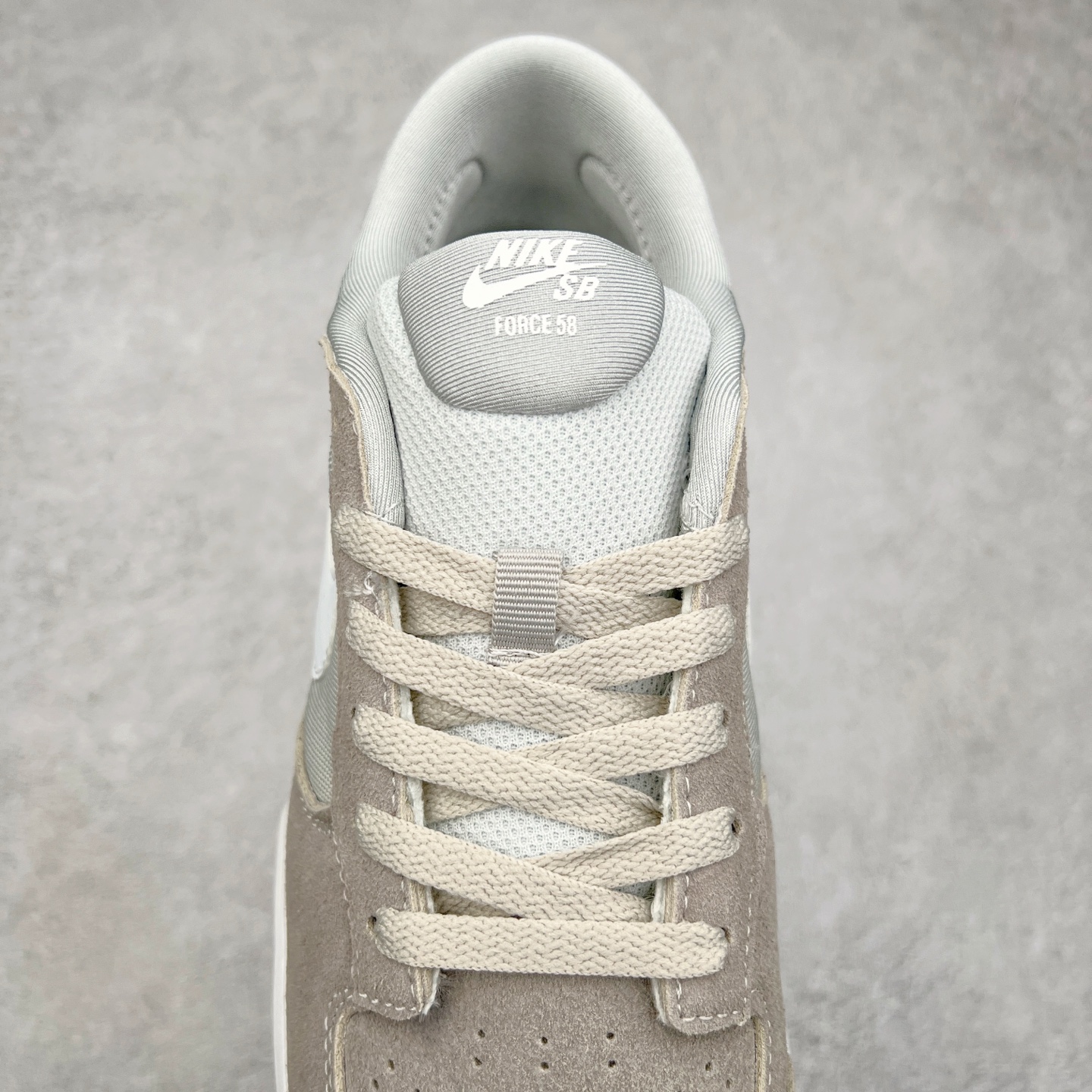 图片[5]-＃福利特价 NK SB Force 58 空军58系列低帮休闲运动滑板板鞋 鞋面由帆布和麂皮拼接 层次感丰富 搭配硫化外底 耐磨耐穿 鞋舌及中底后跟处饰有SB Logo 表明鞋款身份 采用包边设计 经久耐穿 硫化结构则有效提升灵活性 穿上这款全新推出的创意力作 助你耀动街头 尺码：36 36.5 37.5 38 38.5 39 40 40.5 41 42 42.5 43 44 45-选品中心