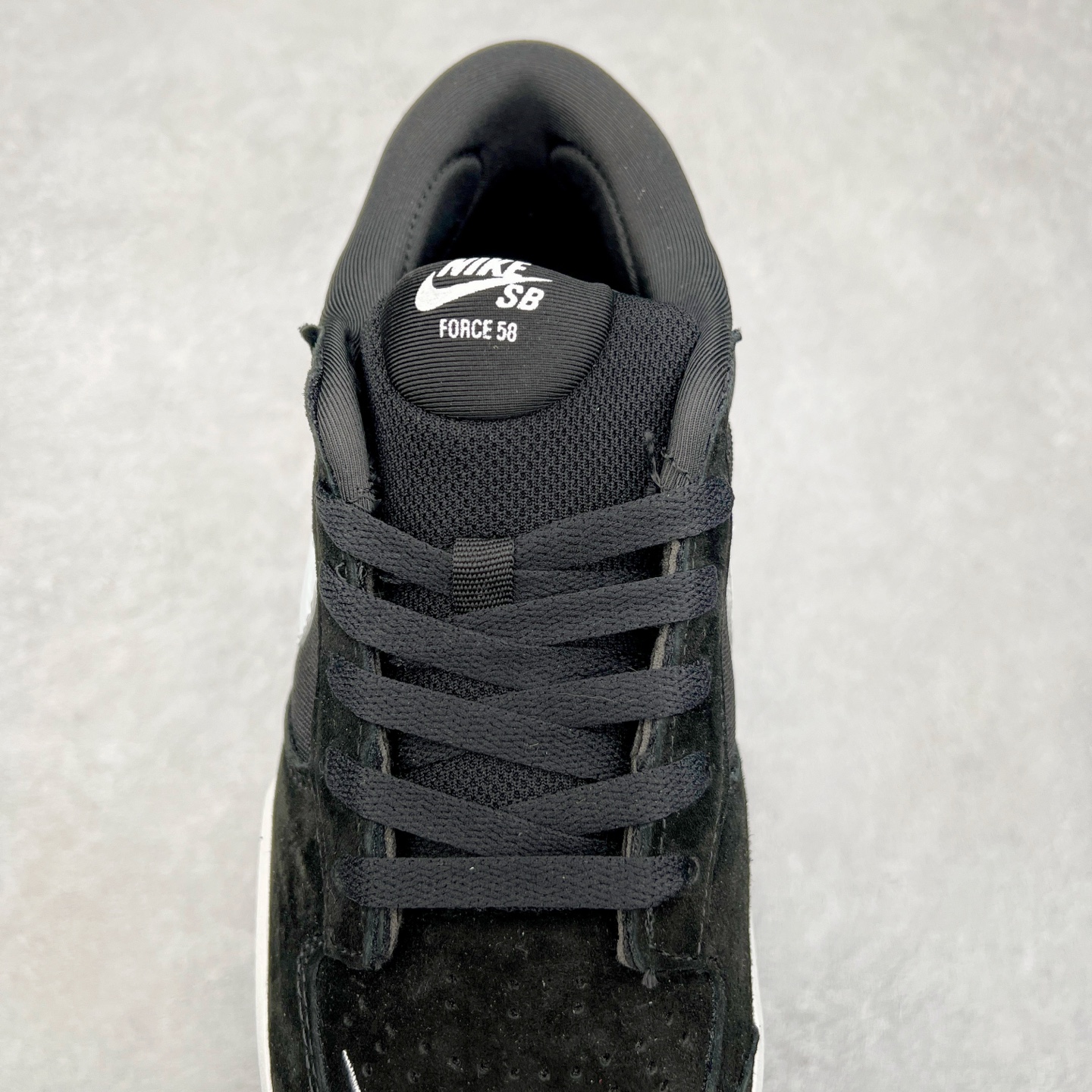 图片[5]-＃福利特价 NK SB Force 58 空军58系列低帮休闲运动滑板板鞋 鞋面由帆布和麂皮拼接 层次感丰富 搭配硫化外底 耐磨耐穿 鞋舌及中底后跟处饰有SB Logo 表明鞋款身份 采用包边设计 经久耐穿 硫化结构则有效提升灵活性 穿上这款全新推出的创意力作 助你耀动街头 尺码：36 36.5 37.5 38 38.5 39 40 40.5 41 42 42.5 43 44 45-选品中心