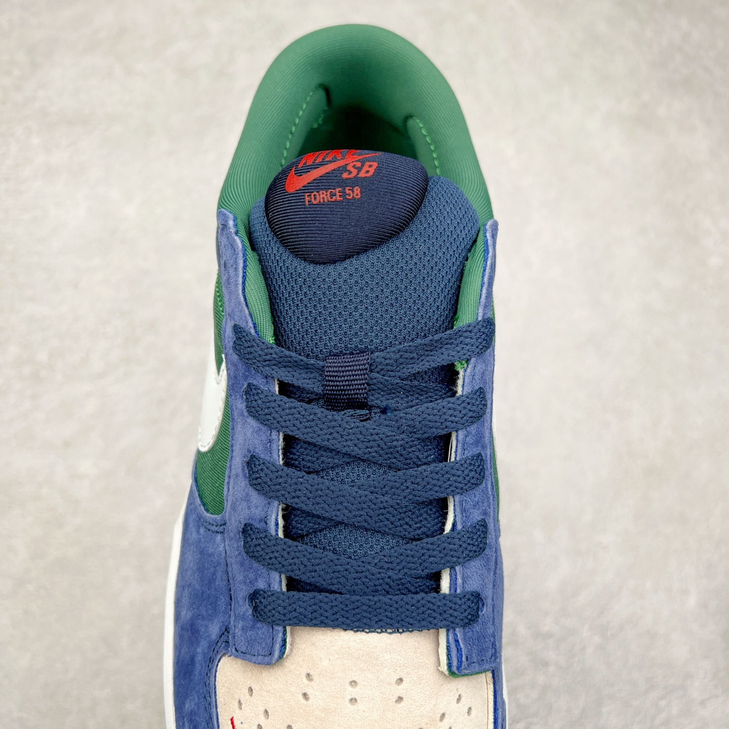 图片[5]-＃福利特价 NK SB Force 58 空军58系列低帮休闲运动滑板板鞋 鞋面由帆布和麂皮拼接 层次感丰富 搭配硫化外底 耐磨耐穿 鞋舌及中底后跟处饰有SB Logo 表明鞋款身份 采用包边设计 经久耐穿 硫化结构则有效提升灵活性 穿上这款全新推出的创意力作 助你耀动街头 尺码：36 36.5 37.5 38 38.5 39 40 40.5 41 42 42.5 43 44 45-选品中心