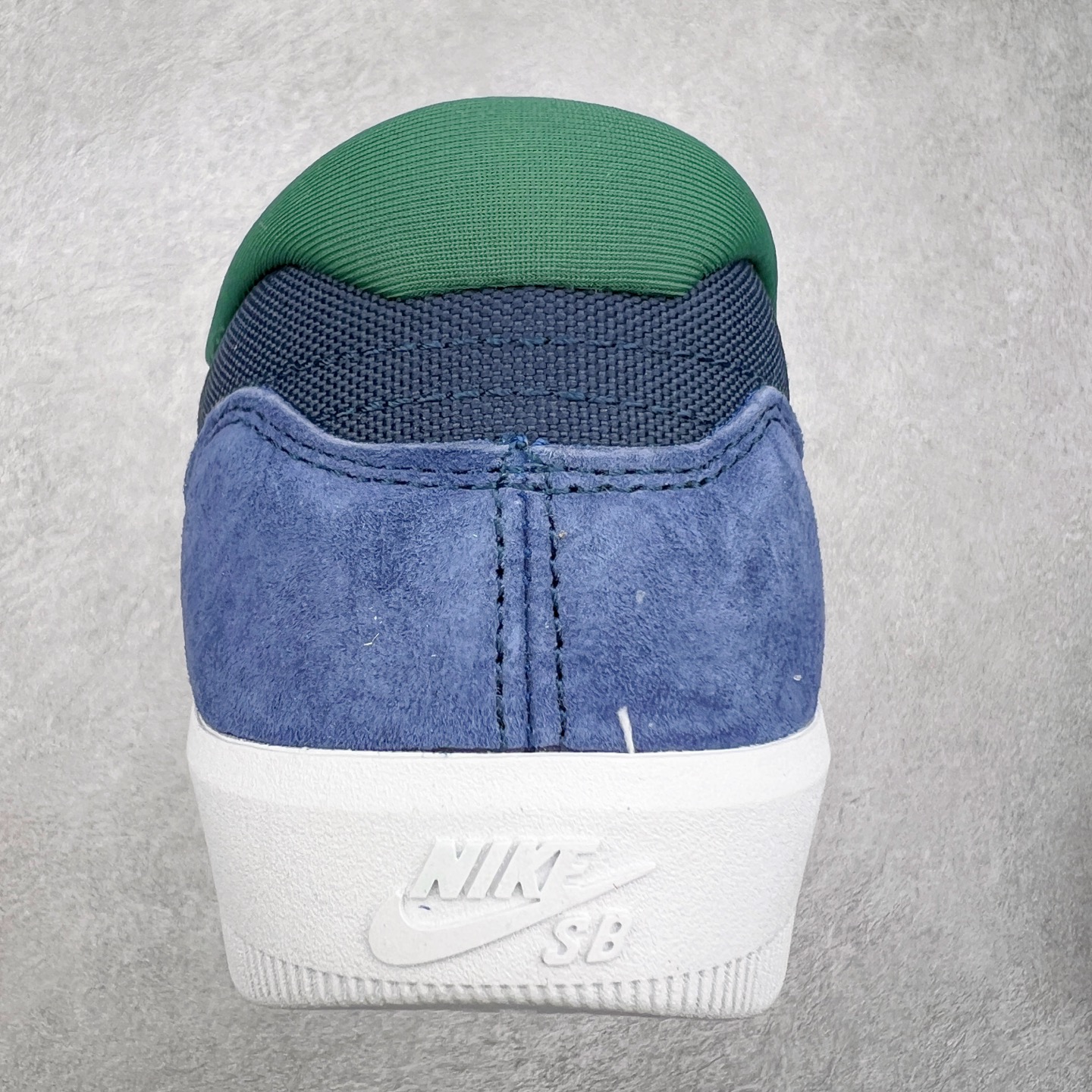 图片[8]-＃福利特价 NK SB Force 58 空军58系列低帮休闲运动滑板板鞋 鞋面由帆布和麂皮拼接 层次感丰富 搭配硫化外底 耐磨耐穿 鞋舌及中底后跟处饰有SB Logo 表明鞋款身份 采用包边设计 经久耐穿 硫化结构则有效提升灵活性 穿上这款全新推出的创意力作 助你耀动街头 尺码：36 36.5 37.5 38 38.5 39 40 40.5 41 42 42.5 43 44 45-选品中心