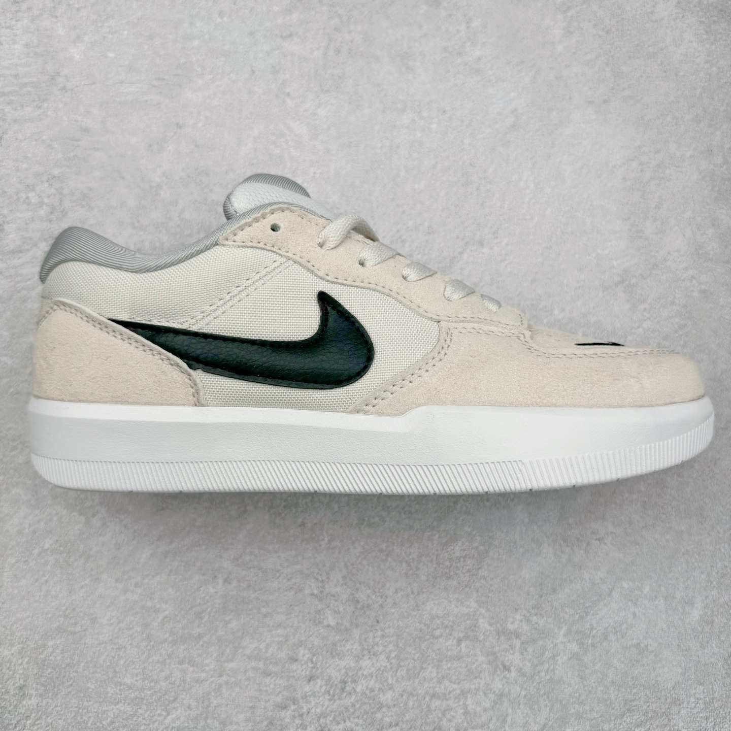 图片[2]-＃福利特价 NK SB Force 58 空军58系列低帮休闲运动滑板板鞋 鞋面由帆布和麂皮拼接 层次感丰富 搭配硫化外底 耐磨耐穿 鞋舌及中底后跟处饰有SB Logo 表明鞋款身份 采用包边设计 经久耐穿 硫化结构则有效提升灵活性 穿上这款全新推出的创意力作 助你耀动街头 尺码：36 36.5 37.5 38 38.5 39 40 40.5 41 42 42.5 43 44 45-选品中心