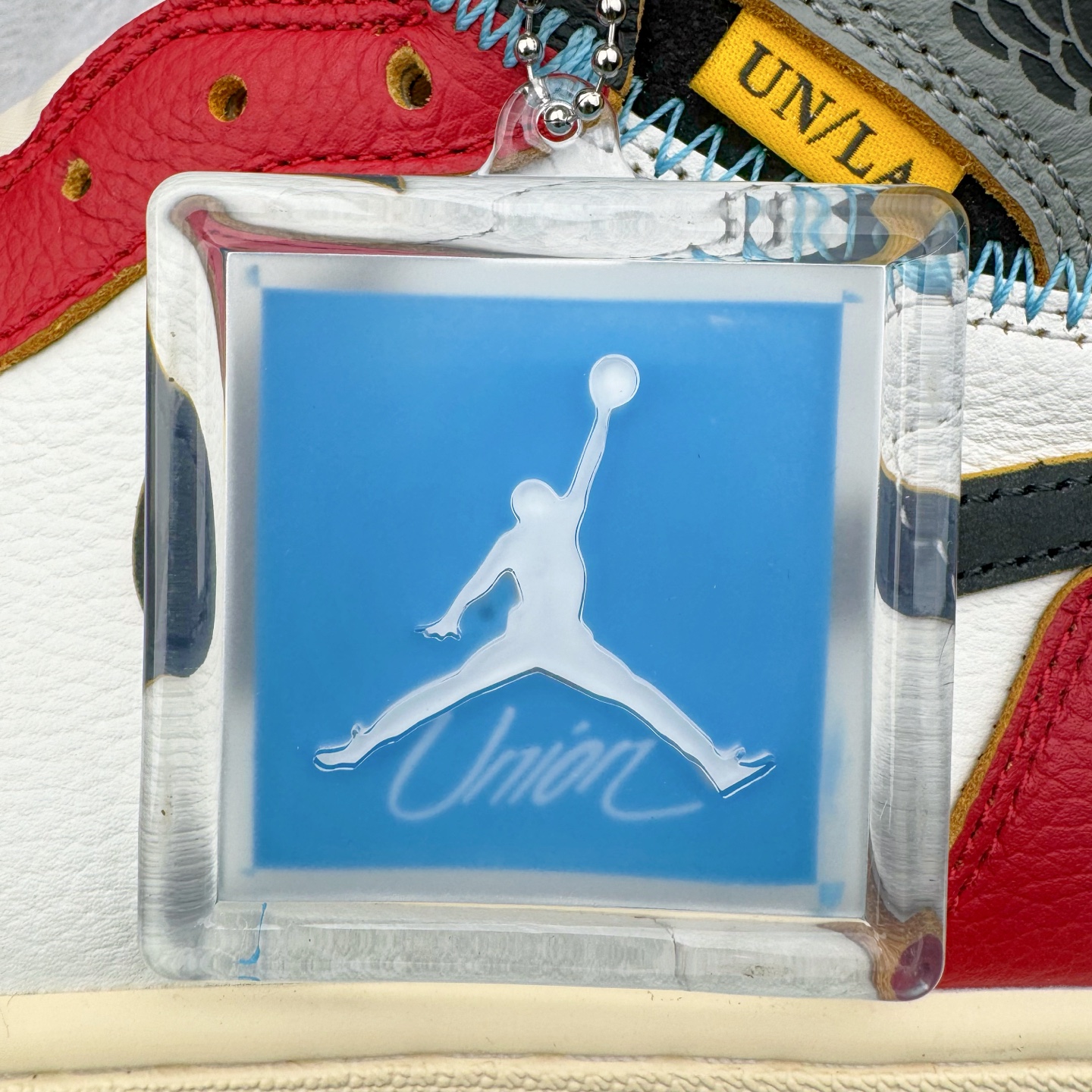 图片[10]-＃FK纯原 Union x Air Jordan AJ1 Retro High NRG 联名四色拼接灰白红 HV8563-600 原盒原配 原厂拉帮工艺 针距密度一致 全新升级网板中底 原楦原纸板开发 后跟弧度收口自然不对折 极致一眼正品既视感 原厂皮料 进口玻璃冲刀皮料裁剪零毛边 承诺百分百一致原鞋 全鞋电脑针车工艺 鞋面清洁度最高QC检验标准 控制溢胶 飞翼3D高频深度立体 鞋盒、防尘纸 均采购来自原厂 尺码：40 40.5 41 42 42.5 43 44 44.5 45 46 47.5-选品中心