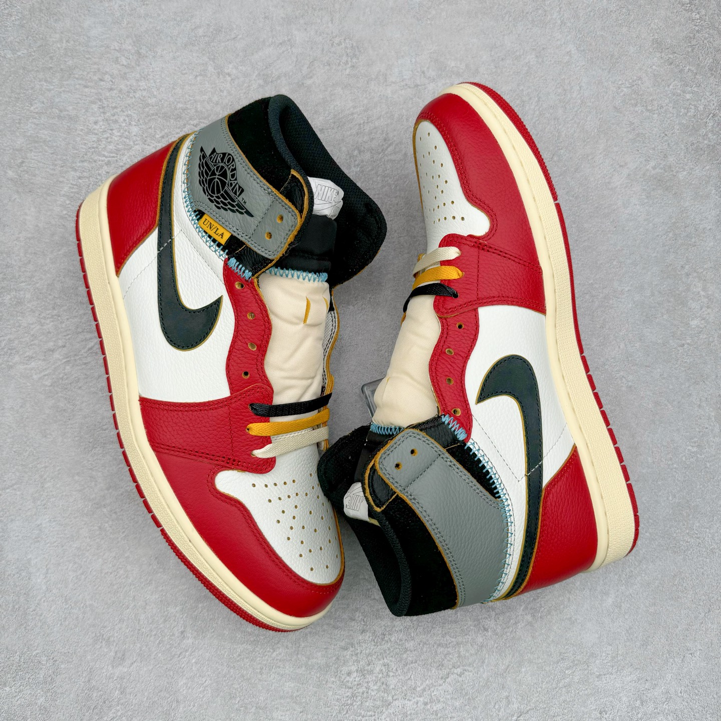图片[3]-＃FK纯原 Union x Air Jordan AJ1 Retro High NRG 联名四色拼接灰白红 HV8563-600 原盒原配 原厂拉帮工艺 针距密度一致 全新升级网板中底 原楦原纸板开发 后跟弧度收口自然不对折 极致一眼正品既视感 原厂皮料 进口玻璃冲刀皮料裁剪零毛边 承诺百分百一致原鞋 全鞋电脑针车工艺 鞋面清洁度最高QC检验标准 控制溢胶 飞翼3D高频深度立体 鞋盒、防尘纸 均采购来自原厂 尺码：40 40.5 41 42 42.5 43 44 44.5 45 46 47.5-选品中心