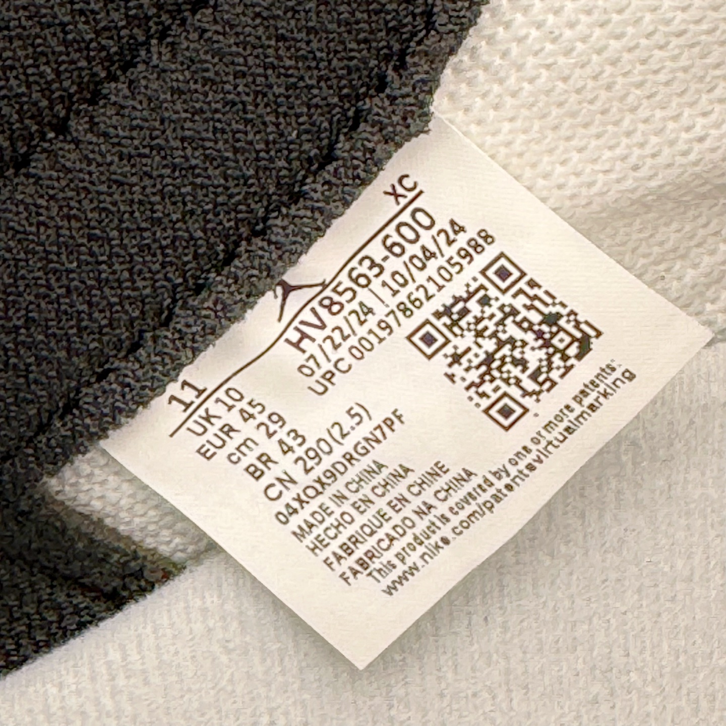 图片[12]-＃FK纯原 Union x Air Jordan AJ1 Retro High NRG 联名四色拼接灰白红 HV8563-600 原盒原配 原厂拉帮工艺 针距密度一致 全新升级网板中底 原楦原纸板开发 后跟弧度收口自然不对折 极致一眼正品既视感 原厂皮料 进口玻璃冲刀皮料裁剪零毛边 承诺百分百一致原鞋 全鞋电脑针车工艺 鞋面清洁度最高QC检验标准 控制溢胶 飞翼3D高频深度立体 鞋盒、防尘纸 均采购来自原厂 尺码：40 40.5 41 42 42.5 43 44 44.5 45 46 47.5-选品中心