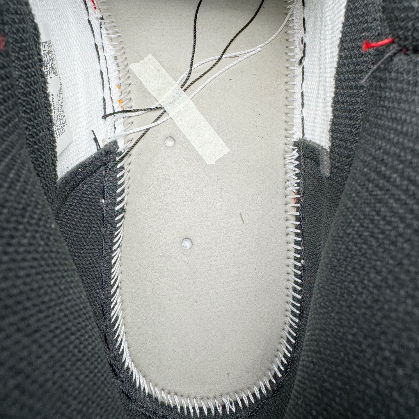 图片[11]-＃FK纯原 Union x Air Jordan AJ1 Retro High NRG 联名四色拼接灰白红 HV8563-600 原盒原配 原厂拉帮工艺 针距密度一致 全新升级网板中底 原楦原纸板开发 后跟弧度收口自然不对折 极致一眼正品既视感 原厂皮料 进口玻璃冲刀皮料裁剪零毛边 承诺百分百一致原鞋 全鞋电脑针车工艺 鞋面清洁度最高QC检验标准 控制溢胶 飞翼3D高频深度立体 鞋盒、防尘纸 均采购来自原厂 尺码：40 40.5 41 42 42.5 43 44 44.5 45 46 47.5-选品中心