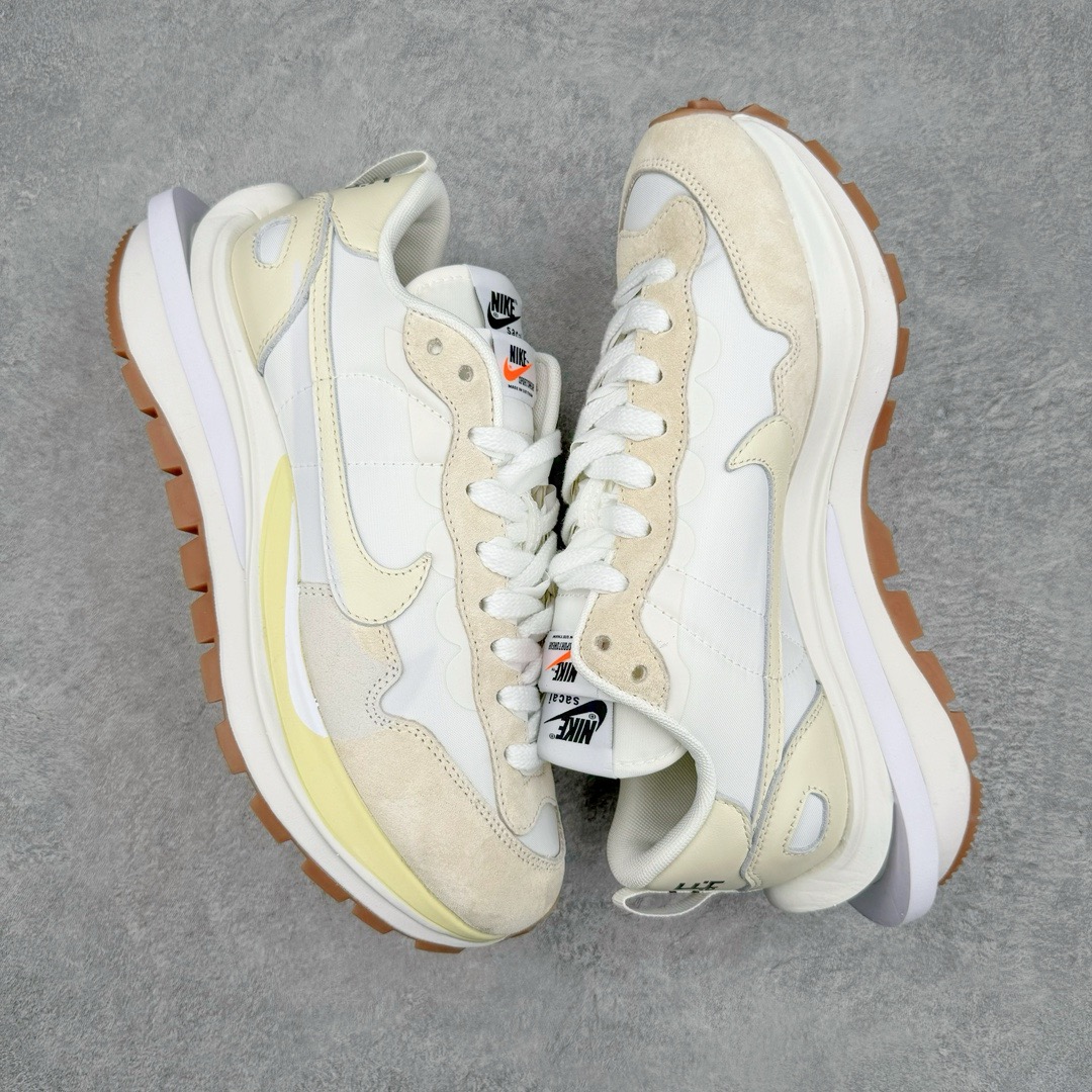 图片[3]-＃XP纯原福利 Sacai x NK VaporWaffle 联名款华夫3.0潮流休闲增高运动鞋 全套原楦原纸版原鞋开模 全网最具灵魂的版型 皮料卡色质感均保持原鞋一致 原装油墨Logo手工描漆 原装大底米色部分外尖内方 大底开口上翘弧度 后跟开口弧度高度原鞋一致 全鞋电脑针车 原厂鞋舌织唛标 原盒原配 中文合格证质保卡 客订外包保护盒 尺码对应库存明细‼️-选品中心