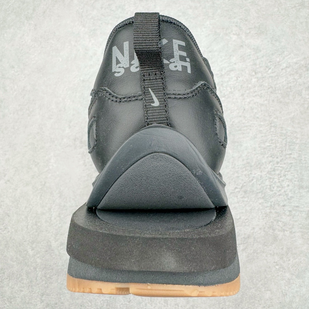 图片[8]-＃XP纯原福利 Sacai x NK VaporWaffle 联名款华夫3.0潮流休闲增高运动鞋 全套原楦原纸版原鞋开模 全网最具灵魂的版型 皮料卡色质感均保持原鞋一致 原装油墨Logo手工描漆 原装大底米色部分外尖内方 大底开口上翘弧度 后跟开口弧度高度原鞋一致 全鞋电脑针车 原厂鞋舌织唛标 原盒原配 中文合格证质保卡 客订外包保护盒 尺码对应库存明细‼️-选品中心