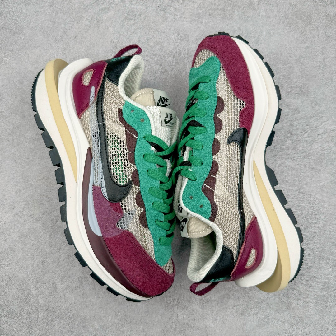 图片[3]-＃XP纯原福利 Sacai x NK VaporWaffle 联名款华夫3.0潮流休闲增高运动鞋 全套原楦原纸版原鞋开模 全网最具灵魂的版型 皮料卡色质感均保持原鞋一致 原装油墨Logo手工描漆 原装大底米色部分外尖内方 大底开口上翘弧度 后跟开口弧度高度原鞋一致 全鞋电脑针车 原厂鞋舌织唛标 原盒原配 中文合格证质保卡 客订外包保护盒 尺码对应库存明细‼️-选品中心