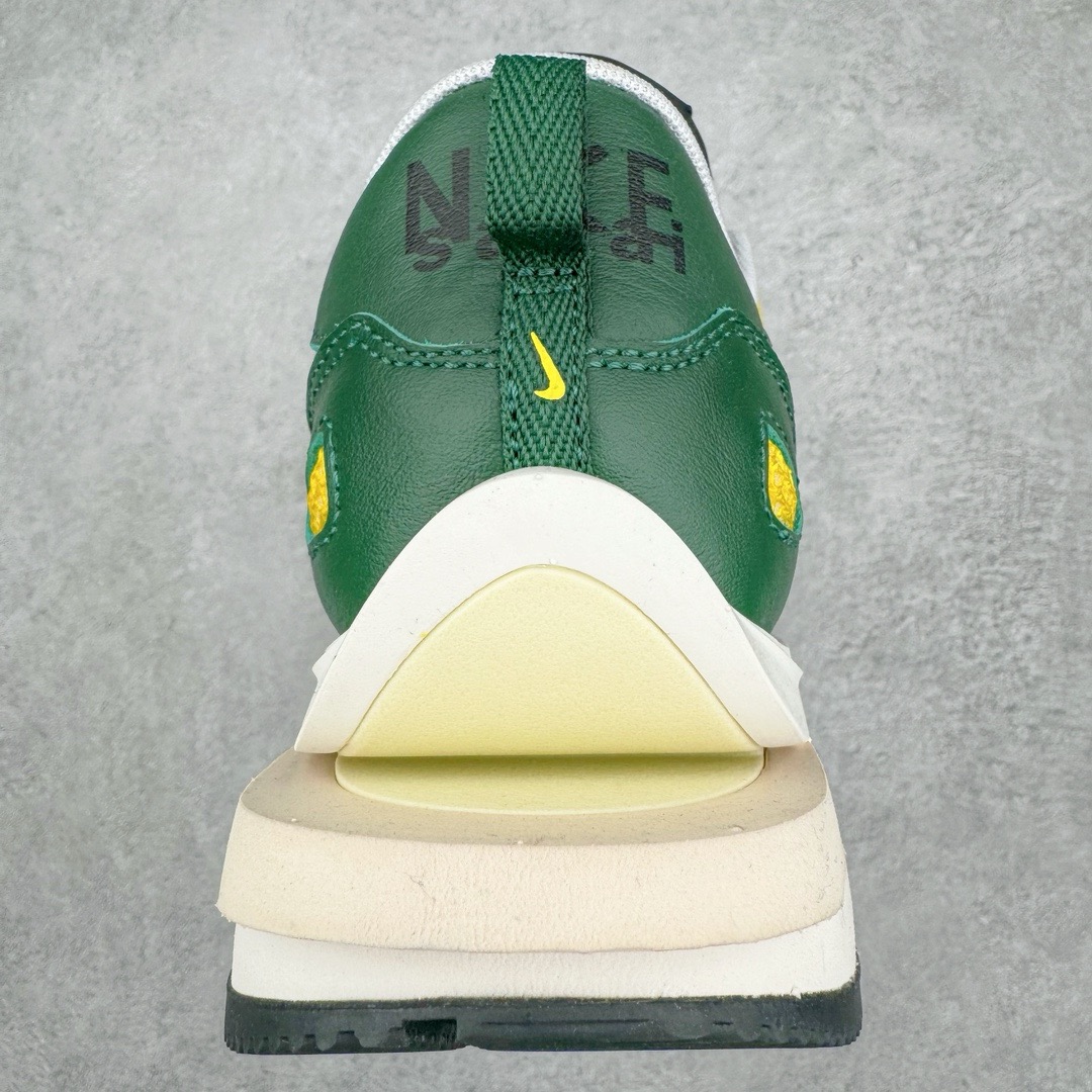 图片[8]-＃XP纯原福利 Sacai x NK VaporWaffle 联名款华夫3.0潮流休闲增高运动鞋 全套原楦原纸版原鞋开模 全网最具灵魂的版型 皮料卡色质感均保持原鞋一致 原装油墨Logo手工描漆 原装大底米色部分外尖内方 大底开口上翘弧度 后跟开口弧度高度原鞋一致 全鞋电脑针车 原厂鞋舌织唛标 原盒原配 中文合格证质保卡 客订外包保护盒 尺码对应库存明细‼️-选品中心