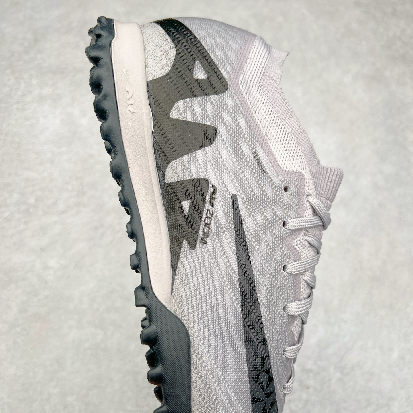 图片[6]-NK Mercurial Vapor Elite 刺客系列实战足球鞋 原代工厂出品 全进口机台生产设备 百分百采用优质原材料 严格按照工艺流程生产 确保每一双鞋都符合原厂标准 确保与原版无二 打造最纯粹的实战体验 高端的东西 品质全在细节里 全网品质最强足球鞋 没有之一（支持高强度实战）尺码：35 36 36.5 37.5 38 38.5 39 40 40.5 41 42 42.5 43 44 44.5 45-选品中心