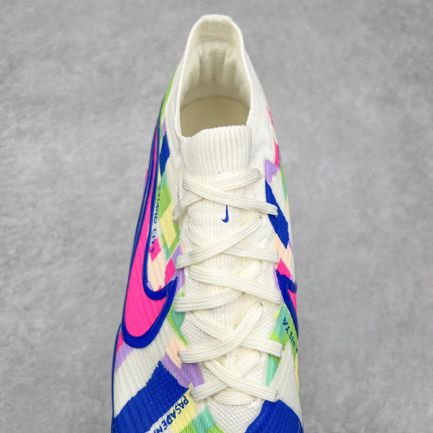 图片[5]-NK Mercurial Vapor Elite 刺客系列实战足球鞋 原代工厂出品 全进口机台生产设备 百分百采用优质原材料 严格按照工艺流程生产 确保每一双鞋都符合原厂标准 确保与原版无二 打造最纯粹的实战体验 高端的东西 品质全在细节里 全网品质最强足球鞋 没有之一（支持高强度实战）尺码：35 36 36.5 37.5 38 38.5 39 40 40.5 41 42 42.5 43 44 44.5 45-选品中心