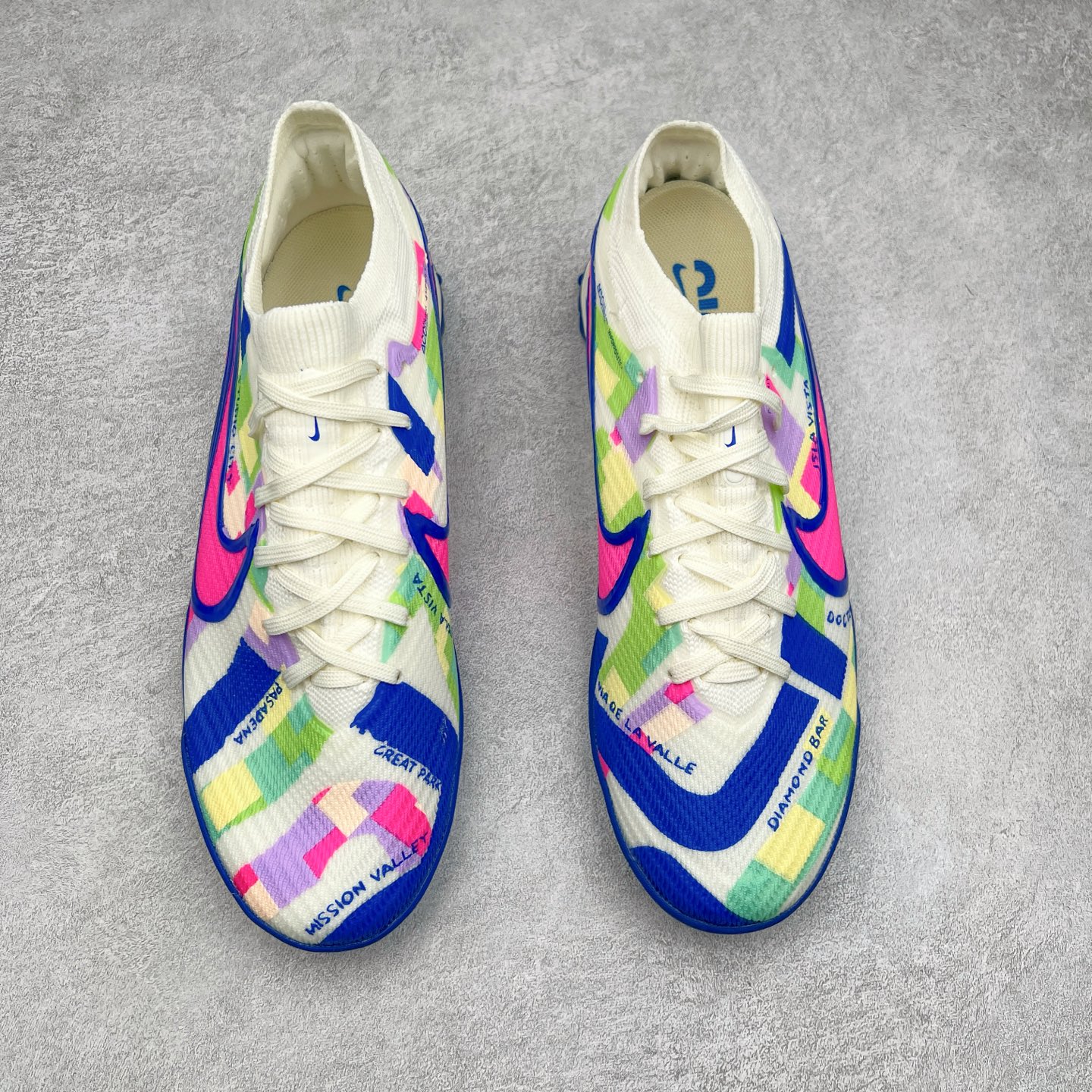 图片[2]-NK Mercurial Vapor Elite 刺客系列实战足球鞋 原代工厂出品 全进口机台生产设备 百分百采用优质原材料 严格按照工艺流程生产 确保每一双鞋都符合原厂标准 确保与原版无二 打造最纯粹的实战体验 高端的东西 品质全在细节里 全网品质最强足球鞋 没有之一（支持高强度实战）尺码：35 36 36.5 37.5 38 38.5 39 40 40.5 41 42 42.5 43 44 44.5 45-选品中心