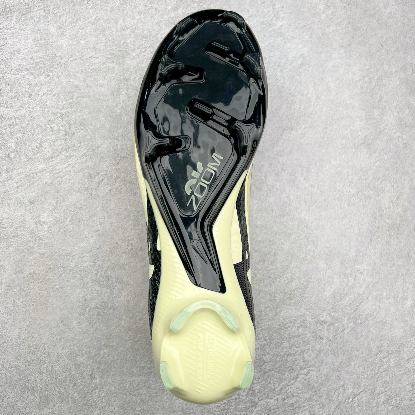 图片[9]-NK Mercurial Vapor Elite 刺客系列实战足球鞋 原代工厂出品 全进口机台生产设备 百分百采用优质原材料 严格按照工艺流程生产 确保每一双鞋都符合原厂标准 确保与原版无二 打造最纯粹的实战体验 高端的东西 品质全在细节里 全网品质最强足球鞋 没有之一（支持高强度实战）尺码：35 36 36.5 37.5 38 38.5 39 40 40.5 41 42 42.5 43 44 44.5 45-选品中心