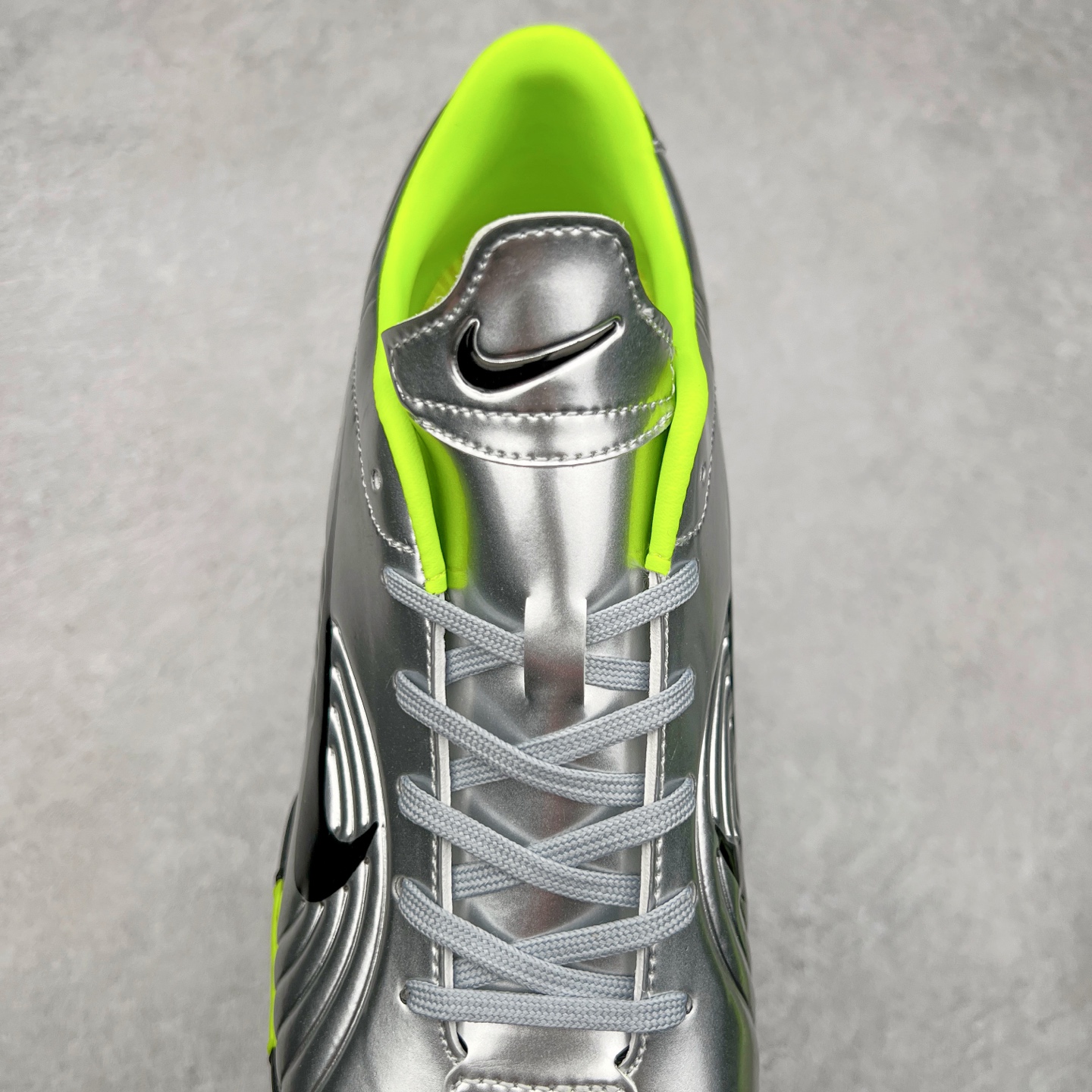 图片[5]-NK Mercurial Vapor Elite 刺客系列实战足球鞋 原代工厂出品 全进口机台生产设备 百分百采用优质原材料 严格按照工艺流程生产 确保每一双鞋都符合原厂标准 确保与原版无二 打造最纯粹的实战体验 高端的东西 品质全在细节里 全网品质最强足球鞋 没有之一（支持高强度实战）尺码：35 36 36.5 37.5 38 38.5 39 40 40.5 41 42 42.5 43 44 44.5 45-选品中心