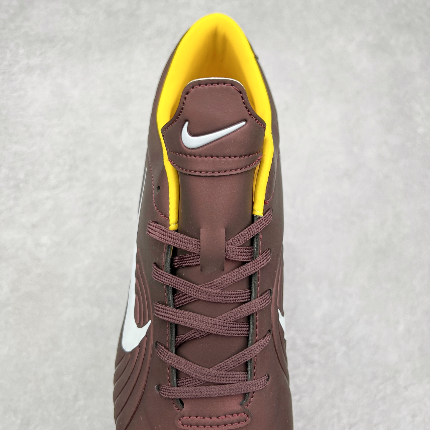 图片[5]-NK Mercurial Vapor Elite 刺客系列实战足球鞋 原代工厂出品 全进口机台生产设备 百分百采用优质原材料 严格按照工艺流程生产 确保每一双鞋都符合原厂标准 确保与原版无二 打造最纯粹的实战体验 高端的东西 品质全在细节里 全网品质最强足球鞋 没有之一（支持高强度实战）尺码：35 36 36.5 37.5 38 38.5 39 40 40.5 41 42 42.5 43 44 44.5 45-选品中心