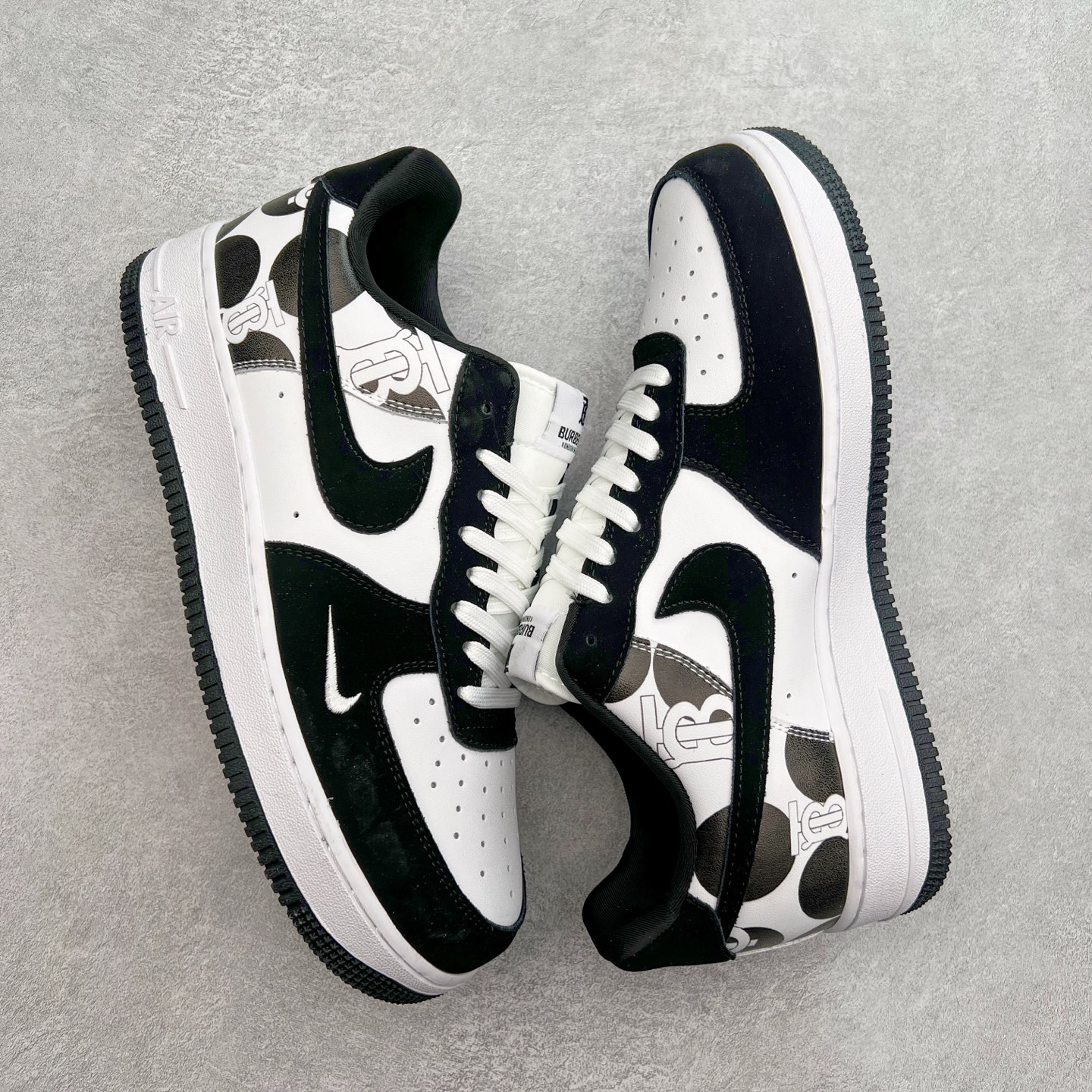 图片[3]-NK Air Force 1´07 Low 空军一号低帮百搭休闲运动板鞋 DF0188-029 柔软、弹性十足的缓震性能和出色的中底设计 横跨复古与现代的外型结合 造就出风靡全球 三十多年的Force 1 直到今天还深受青睐 尺码：36 36.5 37.5 38 38.5 39 40 40.5 41 42 42.5 43 44 44.5 45-选品中心