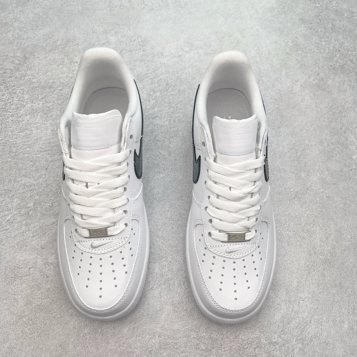 图片[2]-NK Air Force 1´07 Low 空军一号低帮百搭休闲运动板鞋 CU9225-102 柔软、弹性十足的缓震性能和出色的中底设计 横跨复古与现代的外型结合 造就出风靡全球 三十多年的Force 1 直到今天还深受青睐 尺码：36 36.5 37.5 38 38.5 39 40 40.5 41 42 42.5 43 44 44.5 45-选品中心