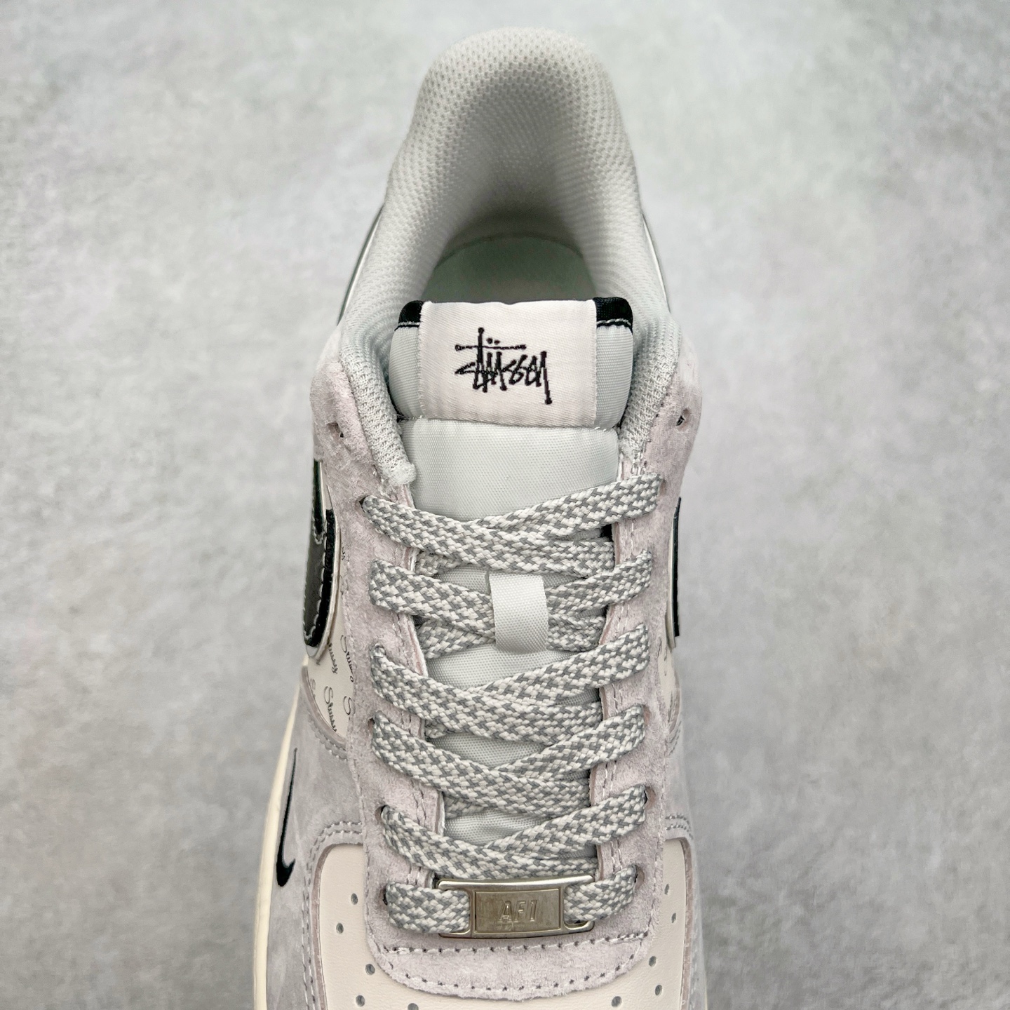 图片[5]-NK Air Force 1´07 Low 空军一号低帮百搭休闲运动板鞋 XZ6188-912 柔软、弹性十足的缓震性能和出色的中底设计 横跨复古与现代的外型结合 造就出风靡全球 三十多年的Force 1 直到今天还深受青睐 尺码：36 36.5 37.5 38 38.5 39 40 40.5 41 42 42.5 43 44 44.5 45-选品中心