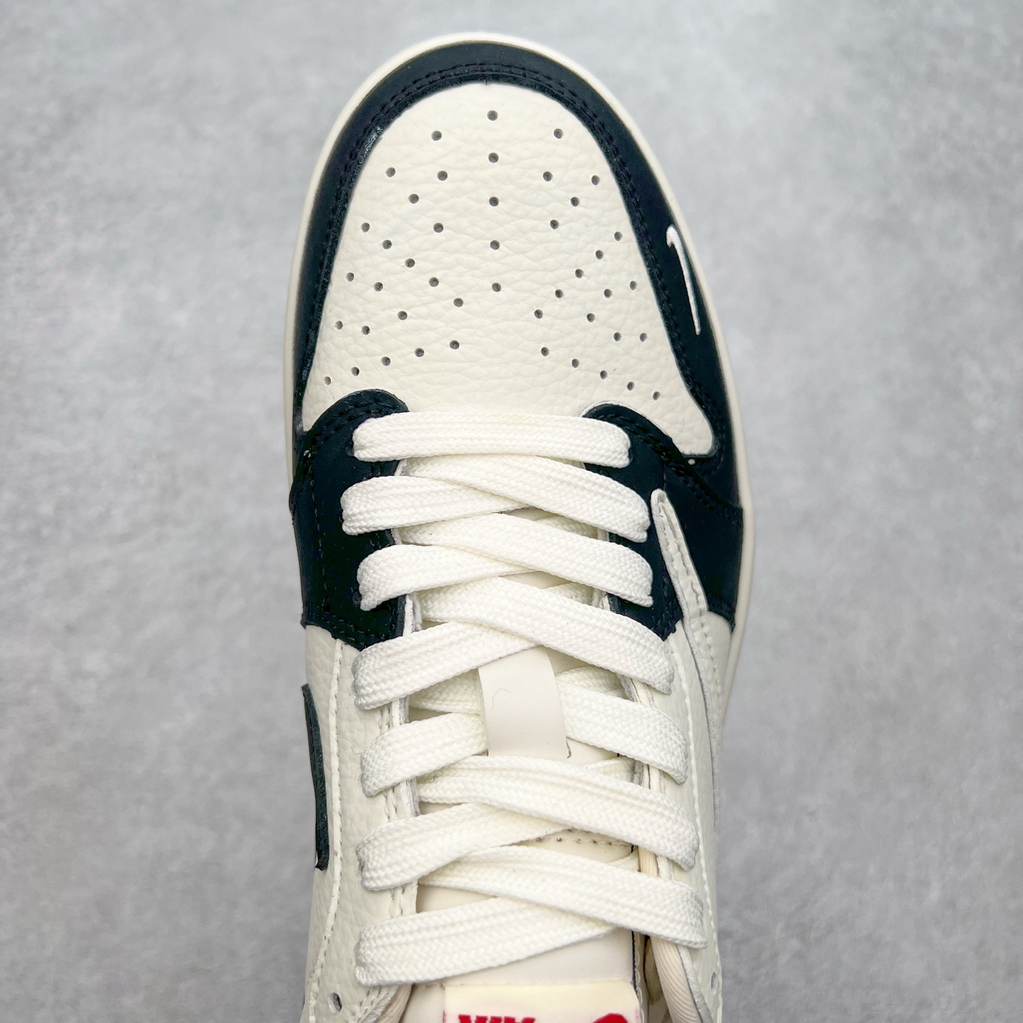 图片[4]-TS x Air Jordan AJ1 Low 倒钩低帮联名定制配色 JH6088-606 原厂内置气垫魔块 A模大底 头层小牛皮 鞋舌AJ原厂专用牛津布+AJ专用反口珍珠布+原厂无杂质高弹内里海棉+特殊封边弹力鞋带 尺码：36 36.5 37.5 38 38.5 39 40 40.5 41 42 42.5 43 44 44.5 45 46 47.5-选品中心