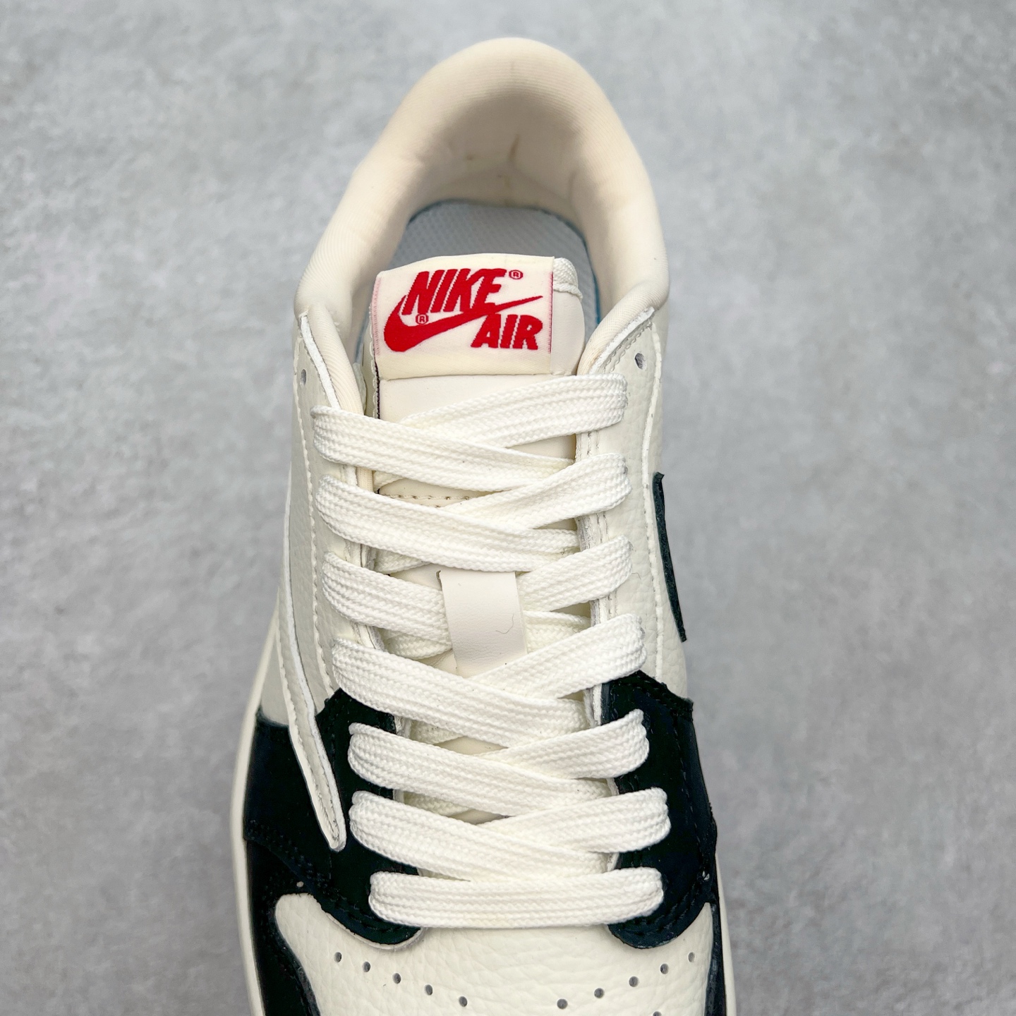图片[5]-TS x Air Jordan AJ1 Low 倒钩低帮联名定制配色 JH6088-606 原厂内置气垫魔块 A模大底 头层小牛皮 鞋舌AJ原厂专用牛津布+AJ专用反口珍珠布+原厂无杂质高弹内里海棉+特殊封边弹力鞋带 尺码：36 36.5 37.5 38 38.5 39 40 40.5 41 42 42.5 43 44 44.5 45 46 47.5-选品中心