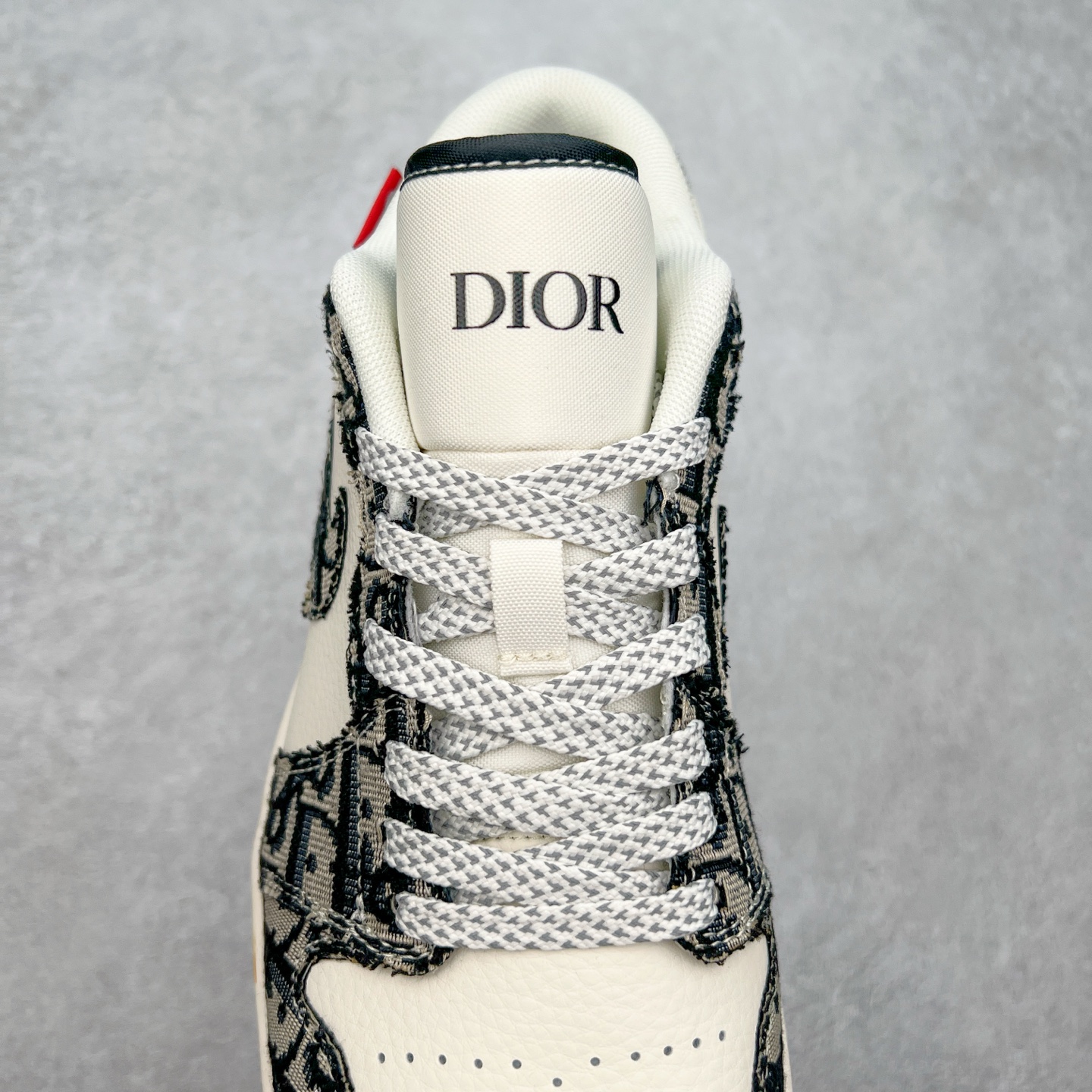 图片[5]-Air Jordan AJ1 Low 低帮定制 SJ9950-036 原厂内置气垫魔块 A模大底 头层小牛皮 鞋舌AJ原厂专用牛津布+AJ专用反口珍珠布+原厂无杂质高弹内里海棉+特殊封边弹力鞋带 尺码：36 36.5 37.5 38 38.5 39 40 40.5 41 42 42.5 43 44 44.5 45 46 47.5-选品中心