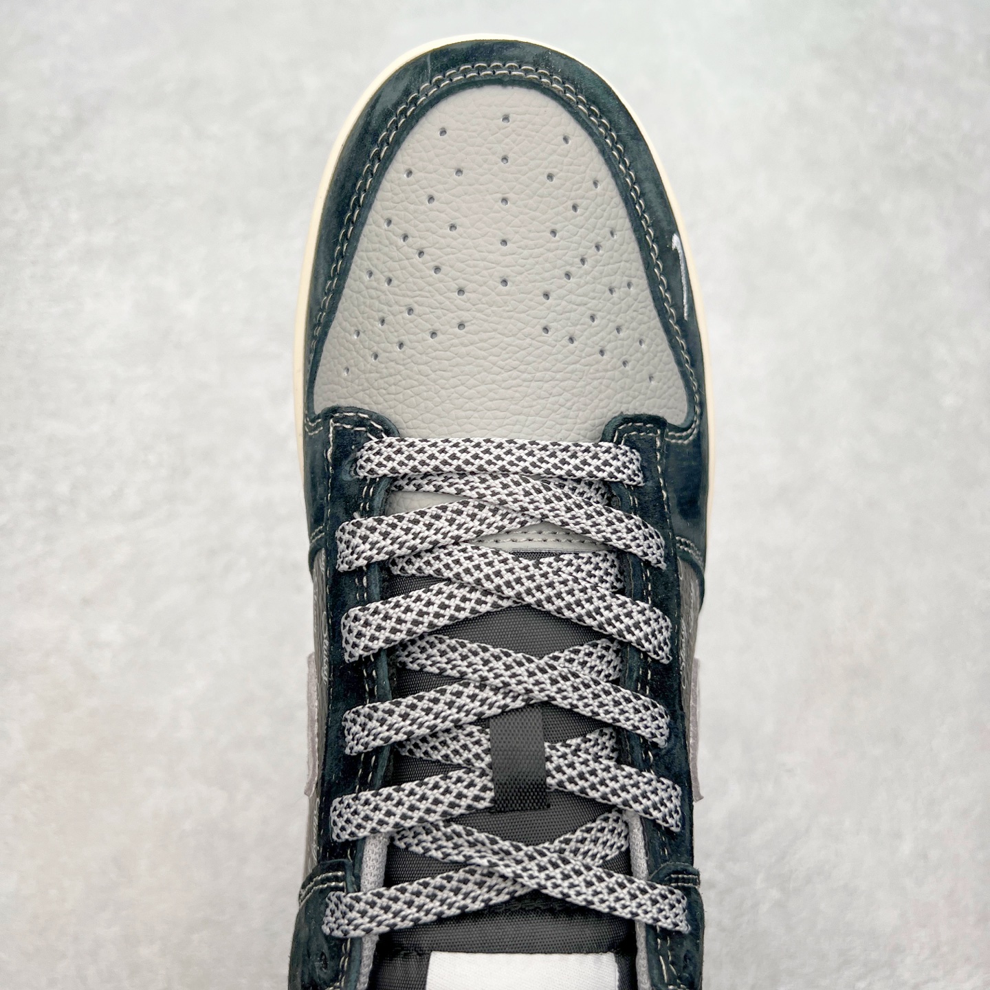 图片[4]-NK Dunk Low 定制配色 XX3186-201 大厂出品 极力推荐 原装头层材料 独家版型蒸餾加工帶來的是更好的视觉和脚感体验大厂纯原品质出货 清洁度 电绣工艺 皮料切割干净无任何毛边 细节完美 尺码：36 36.5 37.5 38 38.5 39 40 40.5 41 42 42.5 43 44 44.5 45-选品中心