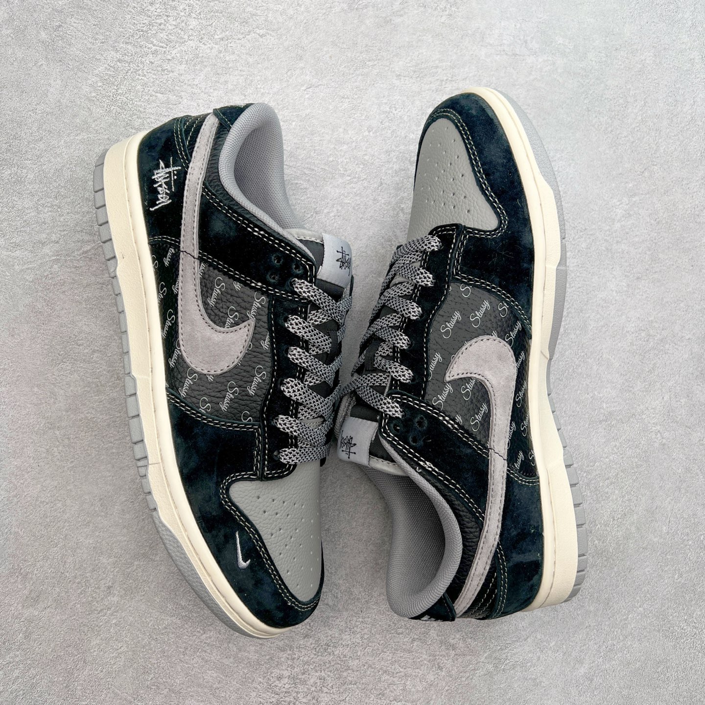 图片[3]-NK Dunk Low 定制配色 XX3186-201 大厂出品 极力推荐 原装头层材料 独家版型蒸餾加工帶來的是更好的视觉和脚感体验大厂纯原品质出货 清洁度 电绣工艺 皮料切割干净无任何毛边 细节完美 尺码：36 36.5 37.5 38 38.5 39 40 40.5 41 42 42.5 43 44 44.5 45-选品中心