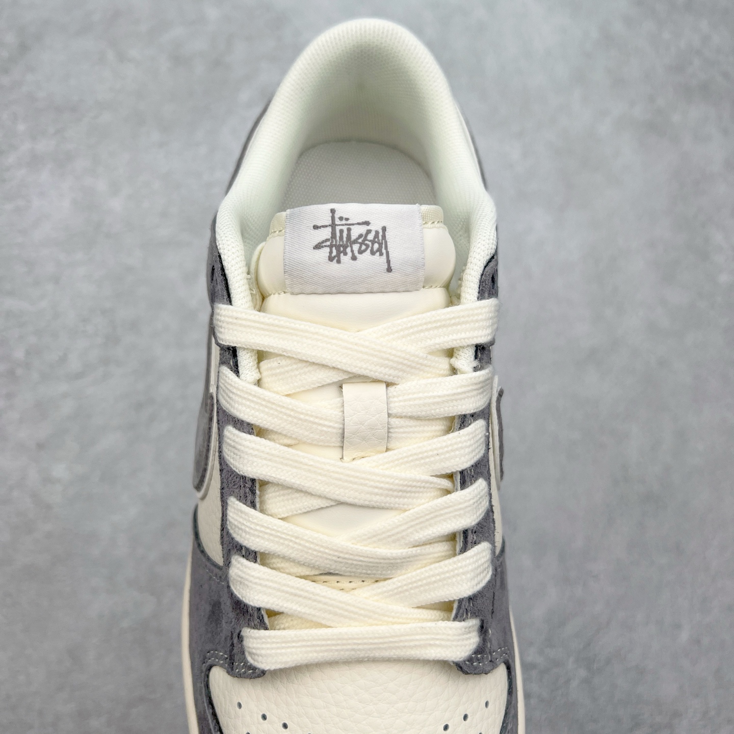 图片[5]-NK Dunk Low 定制配色 YX5066-252 大厂出品 极力推荐 原装头层材料 独家版型蒸餾加工帶來的是更好的视觉和脚感体验大厂纯原品质出货 清洁度 电绣工艺 皮料切割干净无任何毛边 细节完美 尺码：36 36.5 37.5 38 38.5 39 40 40.5 41 42 42.5 43 44 44.5 45-选品中心