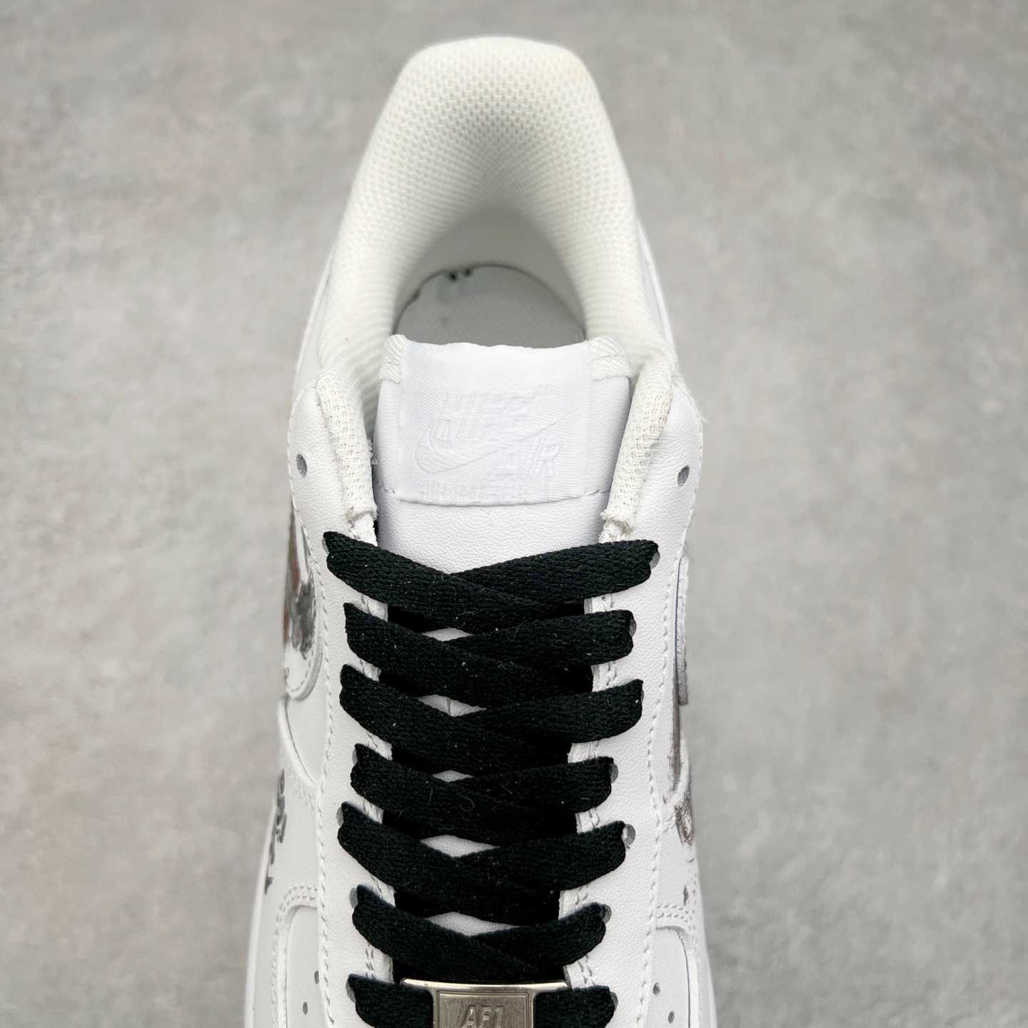 图片[5]-NK Air Force 1´07 Low 空军一号低帮百搭休闲运动板鞋 ZH0316-062 柔软、弹性十足的缓震性能和出色的中底设计 横跨复古与现代的外型结合 造就出风靡全球 三十多年的Force 1 直到今天还深受青睐 尺码：36 36.5 37.5 38 38.5 39 40 40.5 41 42 42.5 43 44 44.5 45-选品中心