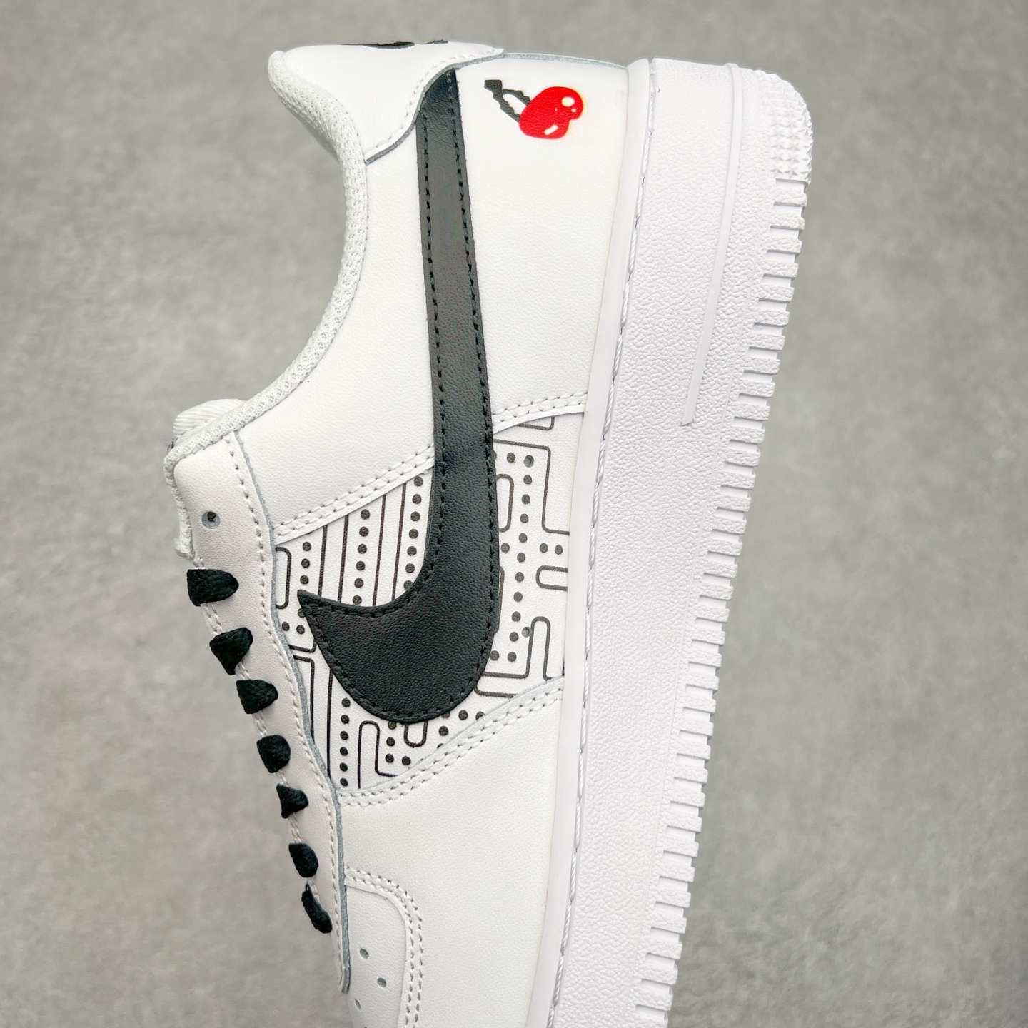 图片[7]-NK Air Force 1´07 Low 空军一号低帮百搭休闲运动板鞋 CW2288-228 柔软、弹性十足的缓震性能和出色的中底设计 横跨复古与现代的外型结合 造就出风靡全球 三十多年的Force 1 直到今天还深受青睐 尺码：36 36.5 37.5 38 38.5 39 40 40.5 41 42 42.5 43 44 44.5 45-选品中心