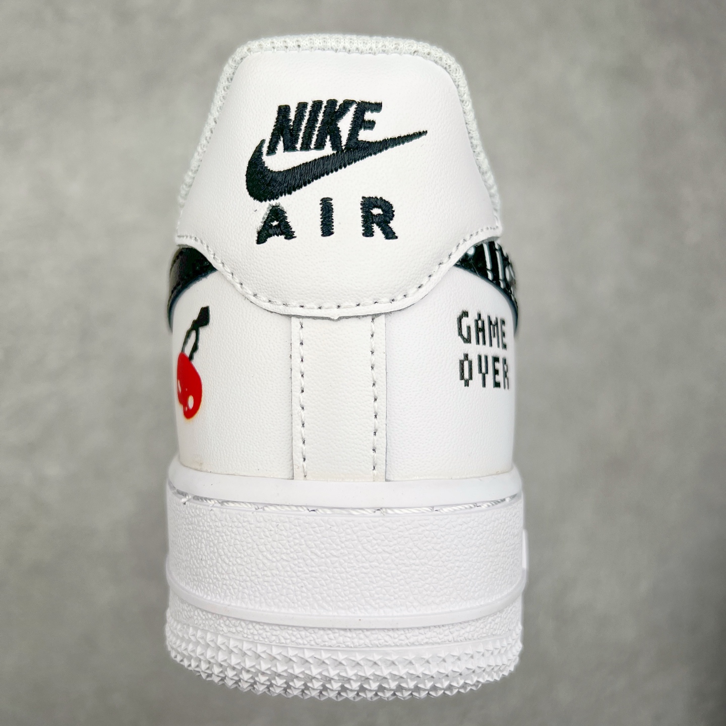 图片[8]-NK Air Force 1´07 Low 空军一号低帮百搭休闲运动板鞋 CW2288-228 柔软、弹性十足的缓震性能和出色的中底设计 横跨复古与现代的外型结合 造就出风靡全球 三十多年的Force 1 直到今天还深受青睐 尺码：36 36.5 37.5 38 38.5 39 40 40.5 41 42 42.5 43 44 44.5 45-选品中心