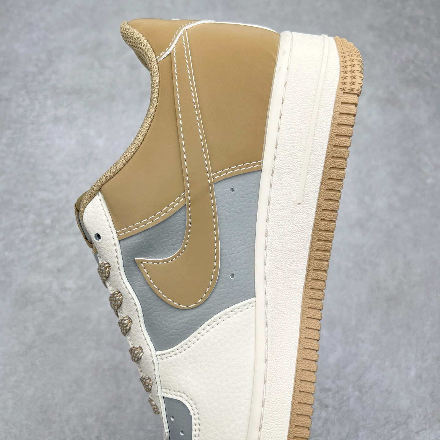 图片[7]-NK Air Force 1´07 Low 空军一号低帮百搭休闲运动板鞋 BB6566-208 柔软、弹性十足的缓震性能和出色的中底设计 横跨复古与现代的外型结合 造就出风靡全球 三十多年的Force 1 直到今天还深受青睐 尺码：36 36.5 37.5 38 38.5 39 40 40.5 41 42 42.5 43 44 44.5 45-选品中心