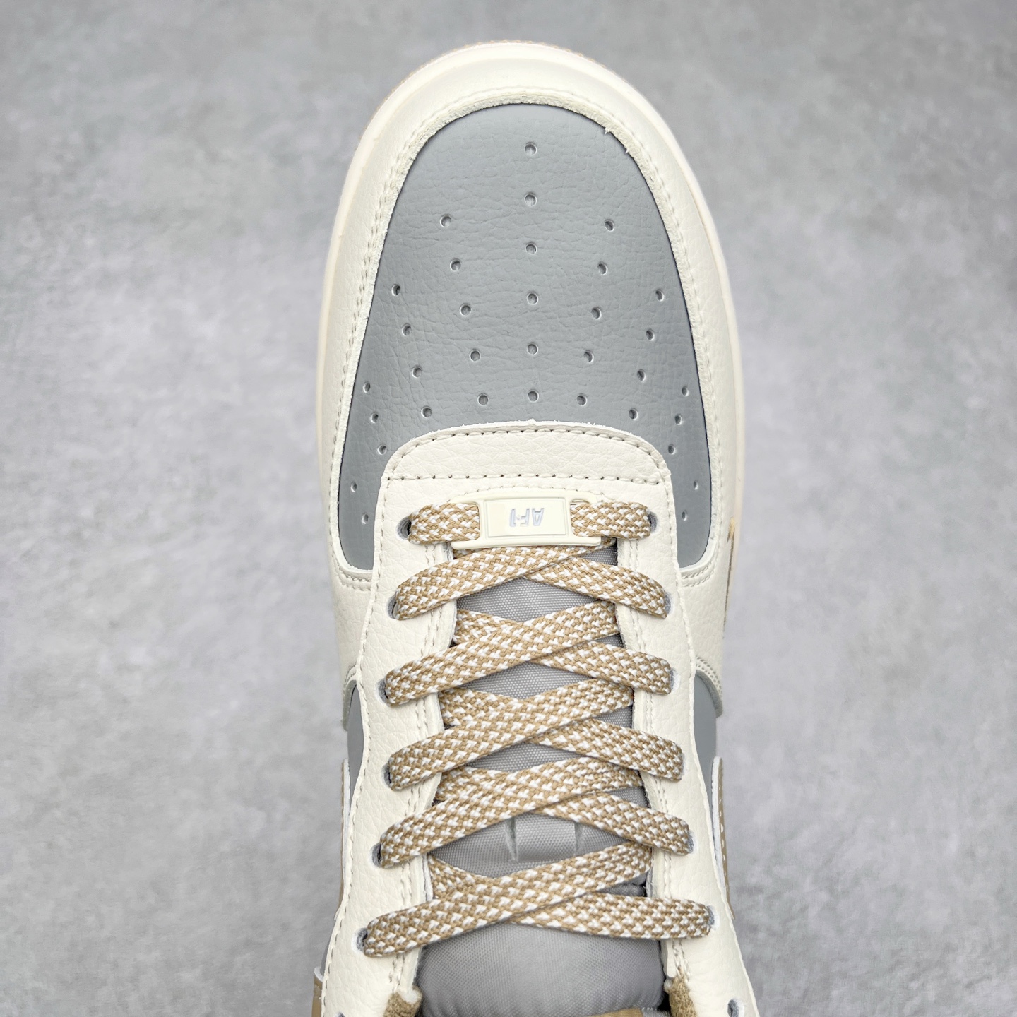 图片[4]-NK Air Force 1´07 Low 空军一号低帮百搭休闲运动板鞋 BB6566-208 柔软、弹性十足的缓震性能和出色的中底设计 横跨复古与现代的外型结合 造就出风靡全球 三十多年的Force 1 直到今天还深受青睐 尺码：36 36.5 37.5 38 38.5 39 40 40.5 41 42 42.5 43 44 44.5 45-选品中心