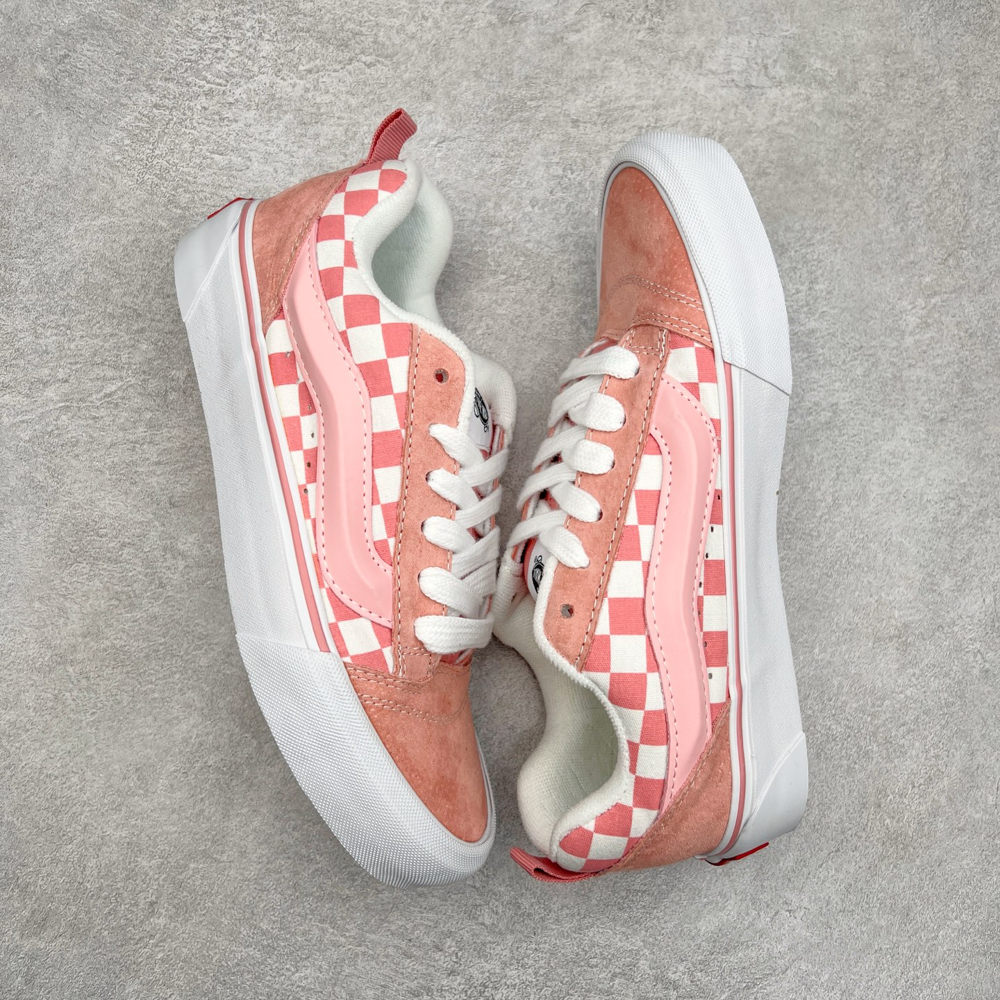 图片[3]-Vans Knu Skool 少女粉格 面包鞋 舒适时尚防滑耐磨低帮休闲板鞋 尺码：35 36 36.5 37 38 38.5 39 40 40.5 41 42 42.5 43 44-选品中心