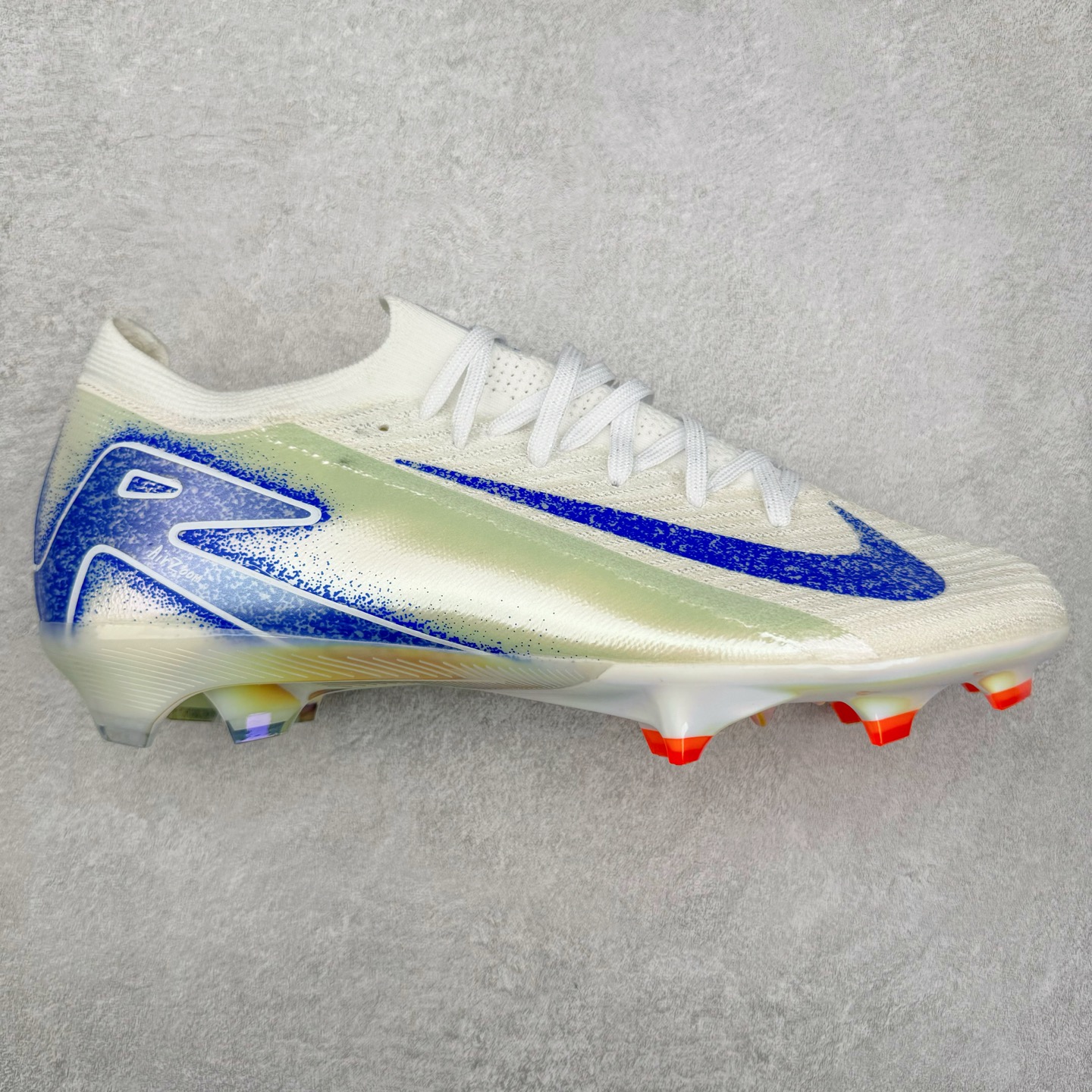 图片[4]-NK Mercurial Vapor Elite 刺客系列实战足球鞋 原代工厂出品 全进口机台生产设备 百分百采用优质原材料 严格按照工艺流程生产 确保每一双鞋都符合原厂标准 确保与原版无二 打造最纯粹的实战体验 高端的东西 品质全在细节里 全网品质最强足球鞋 没有之一（支持高强度实战）尺码：35 36 36.5 37.5 38 38.5 39 40 40.5 41 42 42.5 43 44 44.5 45-选品中心