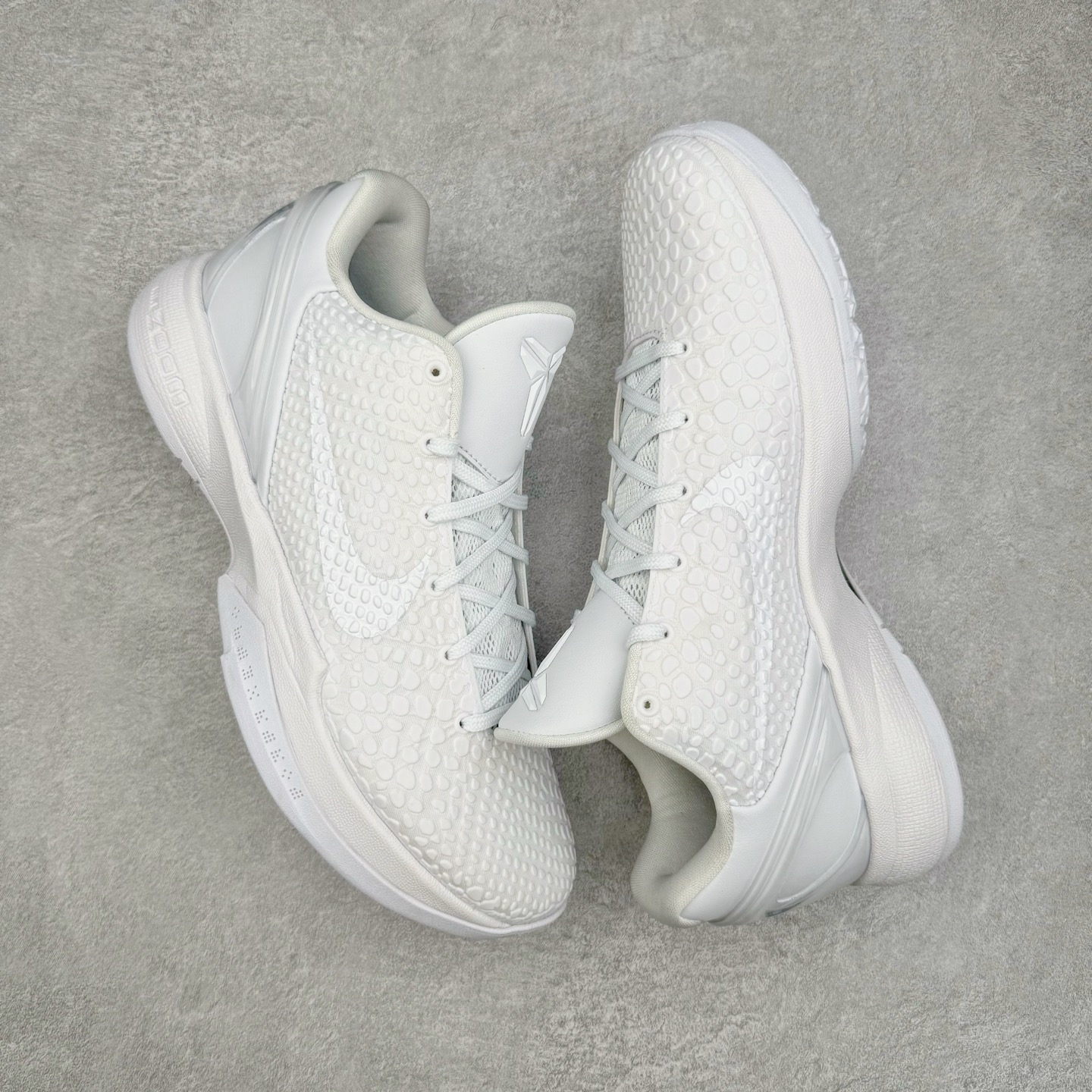 图片[3]-＃Star NK Zoom Kobe 6 Protro 科比六代 纯白白龙 DO5079-021 圈内顶级批次 完美复刻公司货 前掌超大Zoom Turbo气垫 后掌EVA缓震 真正的原汁原味 还原ZP脚感 全身鞋材卡料色独家定制 唯一正确喷漆工艺Swoosh 正确凹凸蛇鳞工艺 正确鞋面渐变效果 内全置真动飞态线 独立原厂模具 最大尺码达到48.5码 首批不拼图大几率过验 亲测已过 支持各种高强度实战 无需担心 上脚价 补货周期极长 脚宽建议买大半码 科比系列前掌偏窄 不影响二次销售 支持七天无理由退换 尺码：40 40.5 41 42 42.5 43 44 44.5 45 45.5 46 47.5 48.5-选品中心