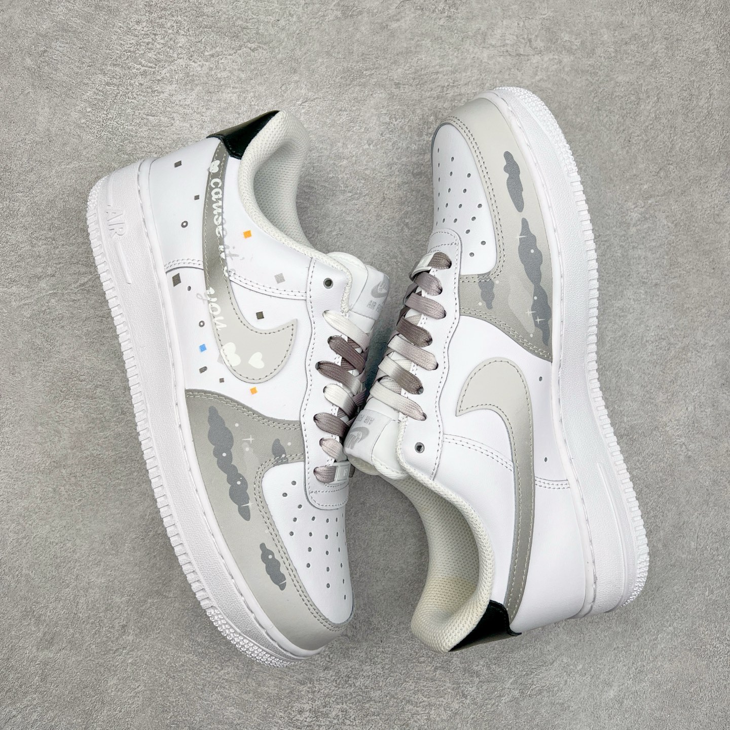 图片[3]-NK Air Force 1´07 Low 空军一号低帮百搭休闲运动板鞋 CW2288-312 柔软、弹性十足的缓震性能和出色的中底设计 横跨复古与现代的外型结合 造就出风靡全球 三十多年的Force 1 直到今天还深受青睐 尺码：36 36.5 37.5 38 38.5 39 40 40.5 41 42 42.5 43 44 44.5 45-选品中心