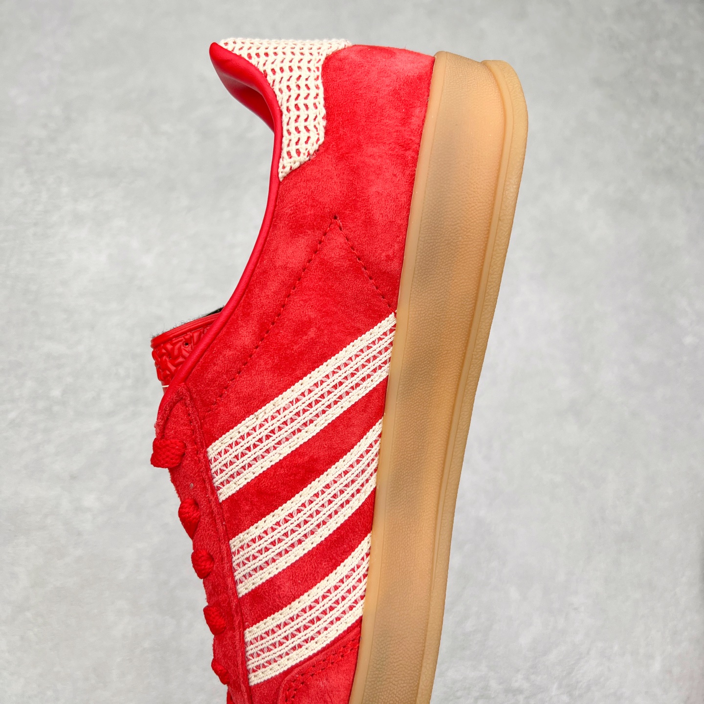 图片[7]-AD Gazelle Indoor Trainers 羚羊内训系列低帮复古百搭休闲运动德训风板鞋 JI2756 90年代经典的复刻版！自60年代以足球训练鞋面世以来,Gazelle就以其经典设计席卷全球。1991年版本的复刻,再造经典Gazelle。采用皮革打造,搭配浊色细节,让这款经典更加简约。尺码：36 36⅔ 37⅓ 38 38⅔ 39⅓ 40 40⅔ 41⅓ 42 42⅔ 43⅓ 44 45-选品中心