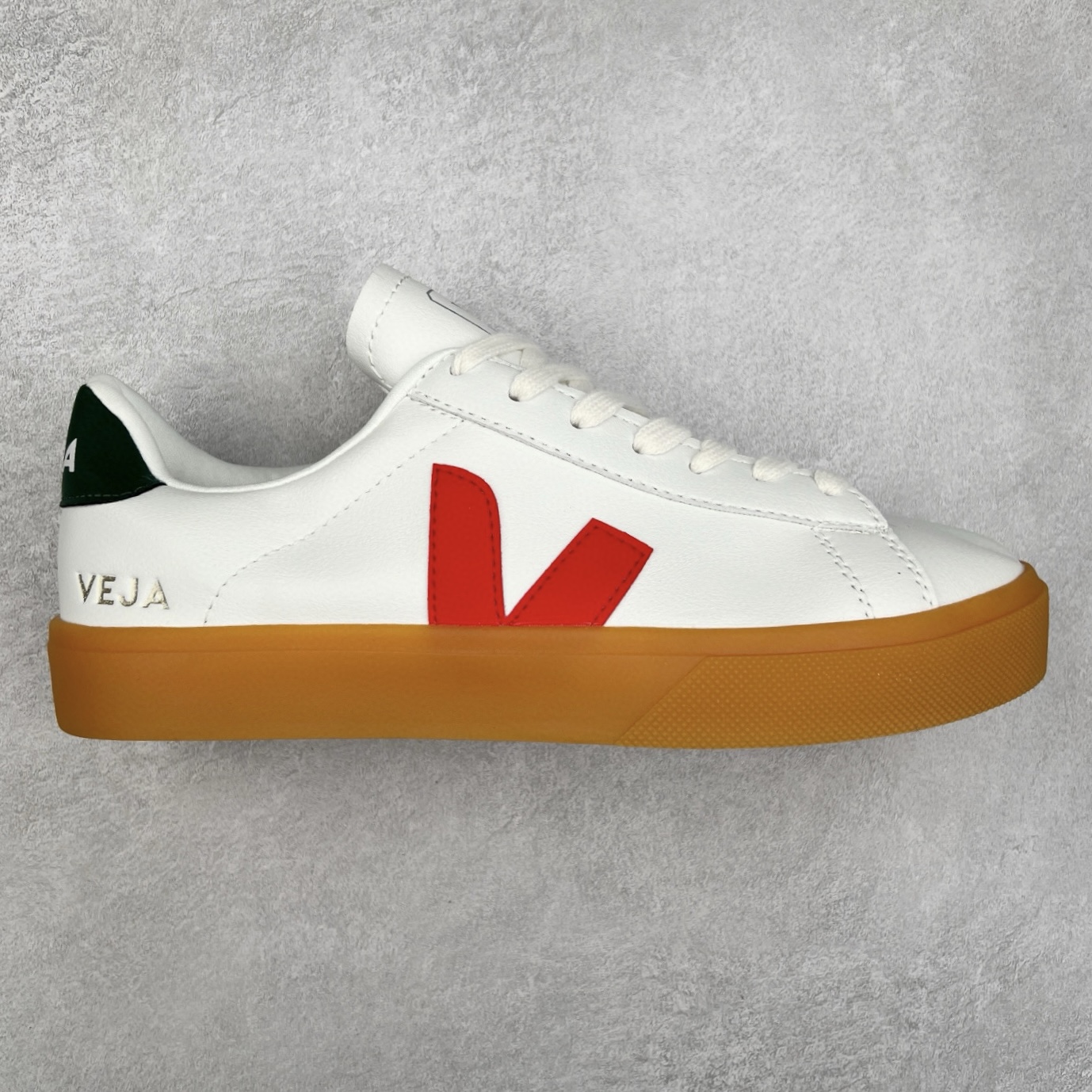 ＃福利特价 Veja Leather Extra Sneakers 法国国民V字经典小白板鞋 #Ins爆款 街拍频繁上镜 春季入夏简约百搭款 全头层进口牛皮 舒适面革内里 广东厂 高端主打色系全网热销中 所售渠道大致由代购渠道 尺码：35 36 37 38 39 40 41 42 43 44 45-选品中心