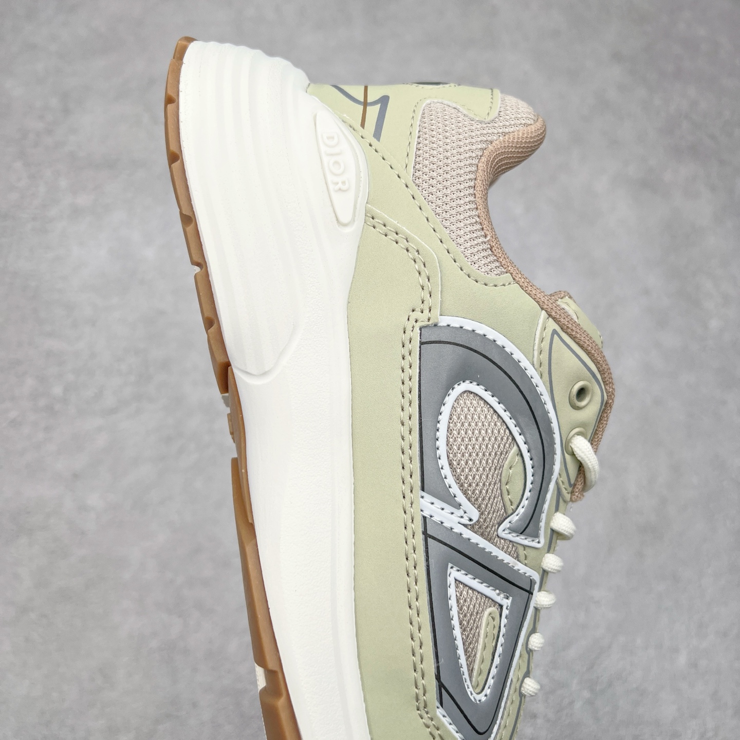 图片[6]-＃福利特价 Dior B30 迪奥网眼织物低帮运动休闲鞋 该款系列采用黑网色眼织物白和色科技料面精心制 作饰以反光“CD30”图形标志 外格轻盈的刻雕效果橡胶鞋搭底配标志性点的缀提升格调 内弹部力细节塑造想理的舒适穿着体验可与各休式闲造型配搭 彰显尚时现代的运风动范 尺码：36 37 35 39 40 41 42 43 44 45-选品中心