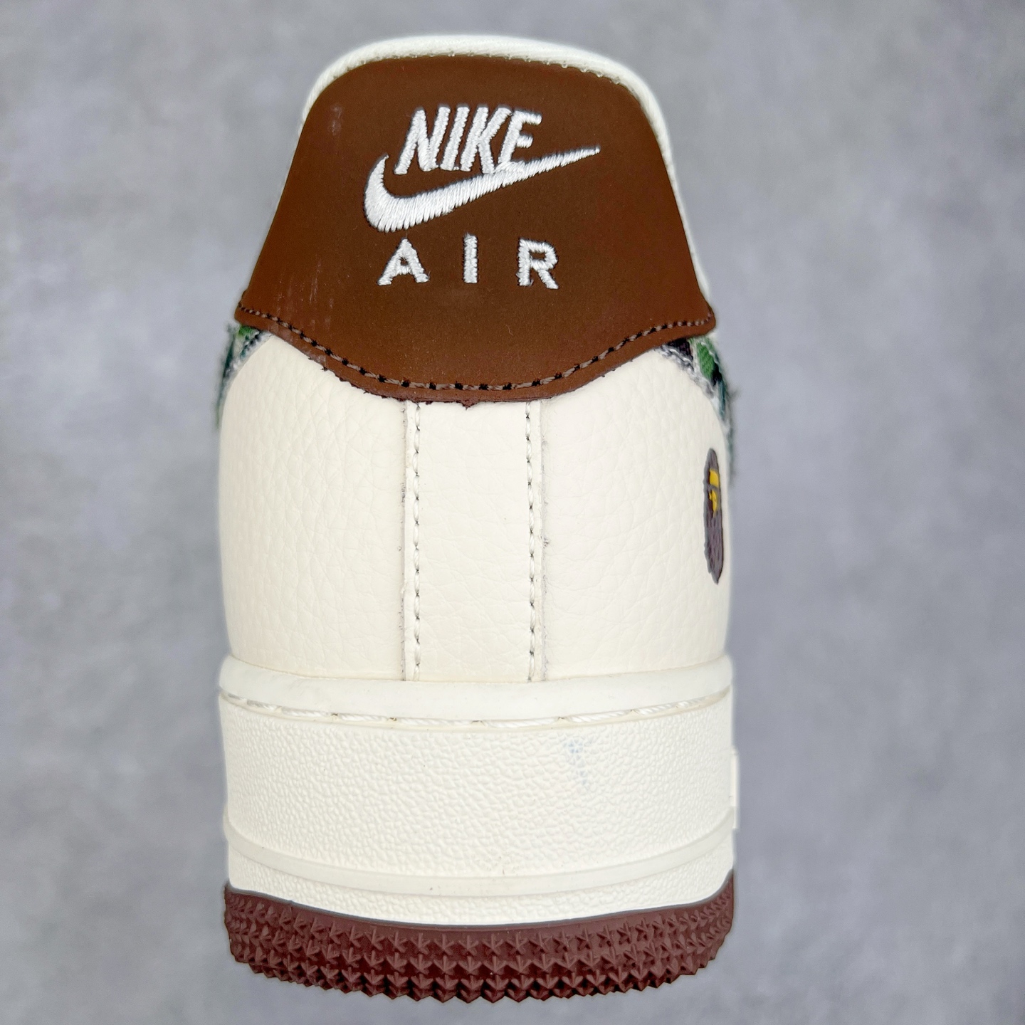 图片[8]-NK Air Force 1´07 Low 空军一号低帮百搭休闲运动板鞋 DF0188-030 柔软、弹性十足的缓震性能和出色的中底设计 横跨复古与现代的外型结合 造就出风靡全球 三十多年的Force 1 直到今天还深受青睐 尺码：36 36.5 37.5 38 38.5 39 40 40.5 41 42 42.5 43 44 44.5 45-选品中心