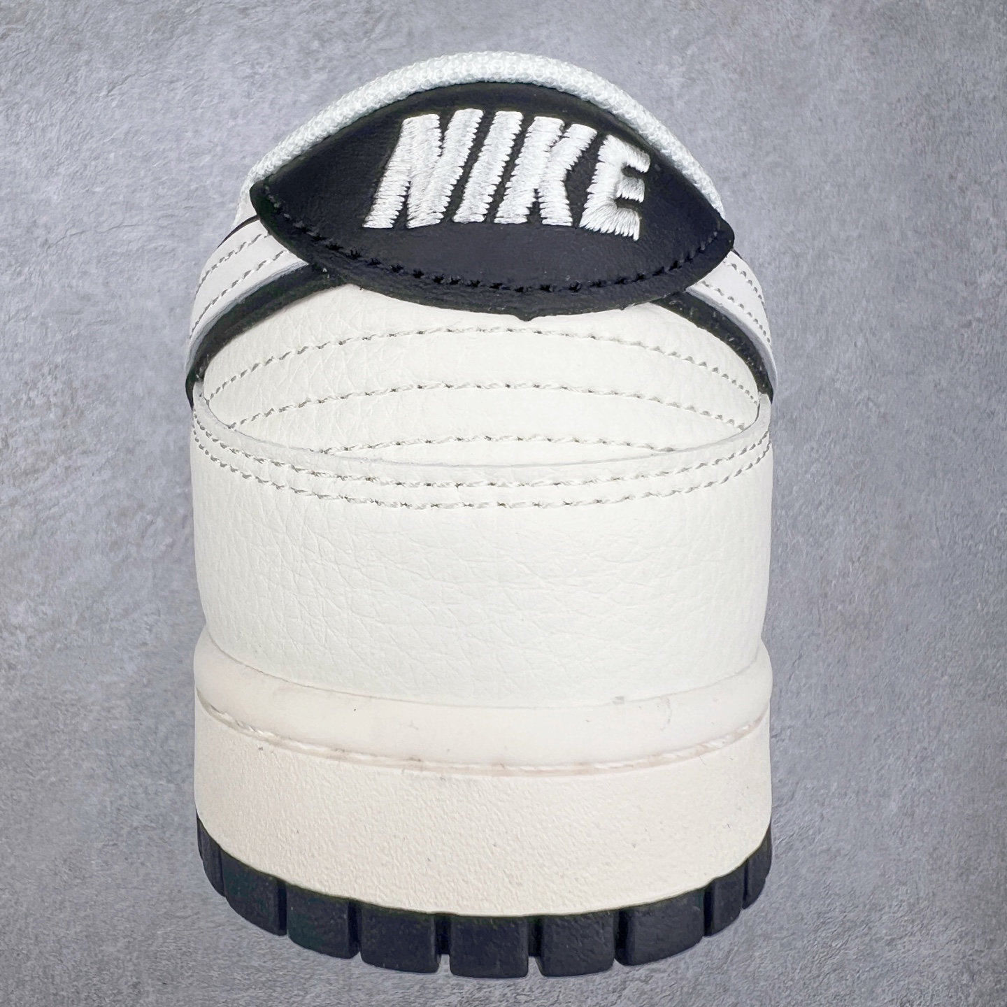 图片[8]-NK Dunk Low 定制配色 YX5066-259 大厂出品 极力推荐 原装头层材料 独家版型蒸餾加工帶來的是更好的视觉和脚感体验大厂纯原品质出货 清洁度 电绣工艺 皮料切割干净无任何毛边 细节完美 尺码：36 36.5 37.5 38 38.5 39 40 40.5 41 42 42.5 43 44 44.5 45-选品中心