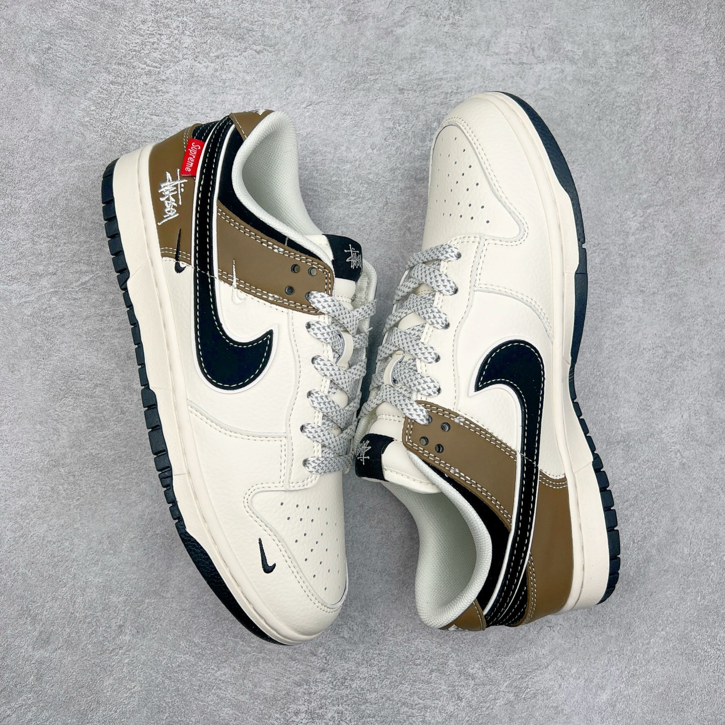 图片[3]-NK Dunk Low 定制配色 XS6089-502 大厂出品 极力推荐 原装头层材料 独家版型蒸餾加工帶來的是更好的视觉和脚感体验大厂纯原品质出货 清洁度 电绣工艺 皮料切割干净无任何毛边 细节完美 尺码：36 36.5 37.5 38 38.5 39 40 40.5 41 42 42.5 43 44 44.5 45-选品中心