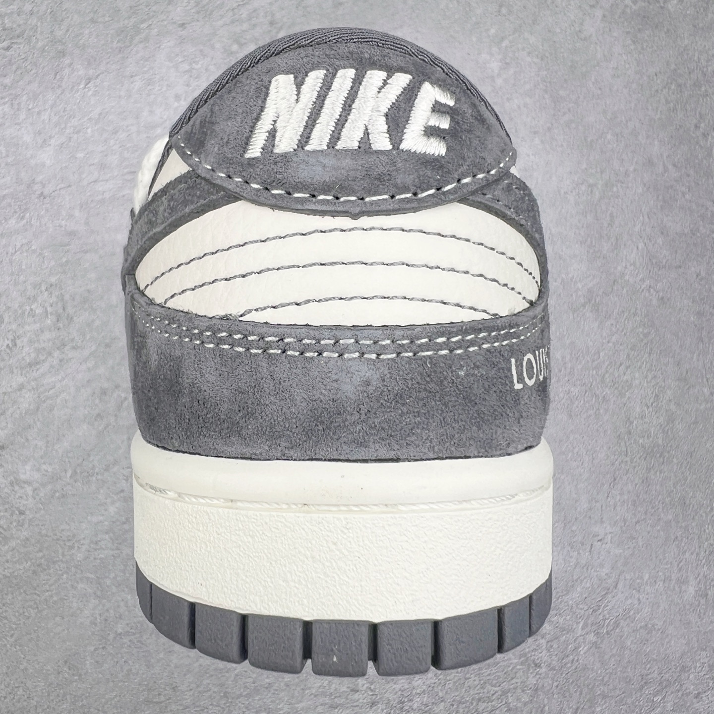 图片[8]-NK Dunk Low 定制配色 FC1688-138 大厂出品 极力推荐 原装头层材料 独家版型蒸餾加工帶來的是更好的视觉和脚感体验大厂纯原品质出货 清洁度 电绣工艺 皮料切割干净无任何毛边 细节完美 尺码：36 36.5 37.5 38 38.5 39 40 40.5 41 42 42.5 43 44 44.5 45-选品中心