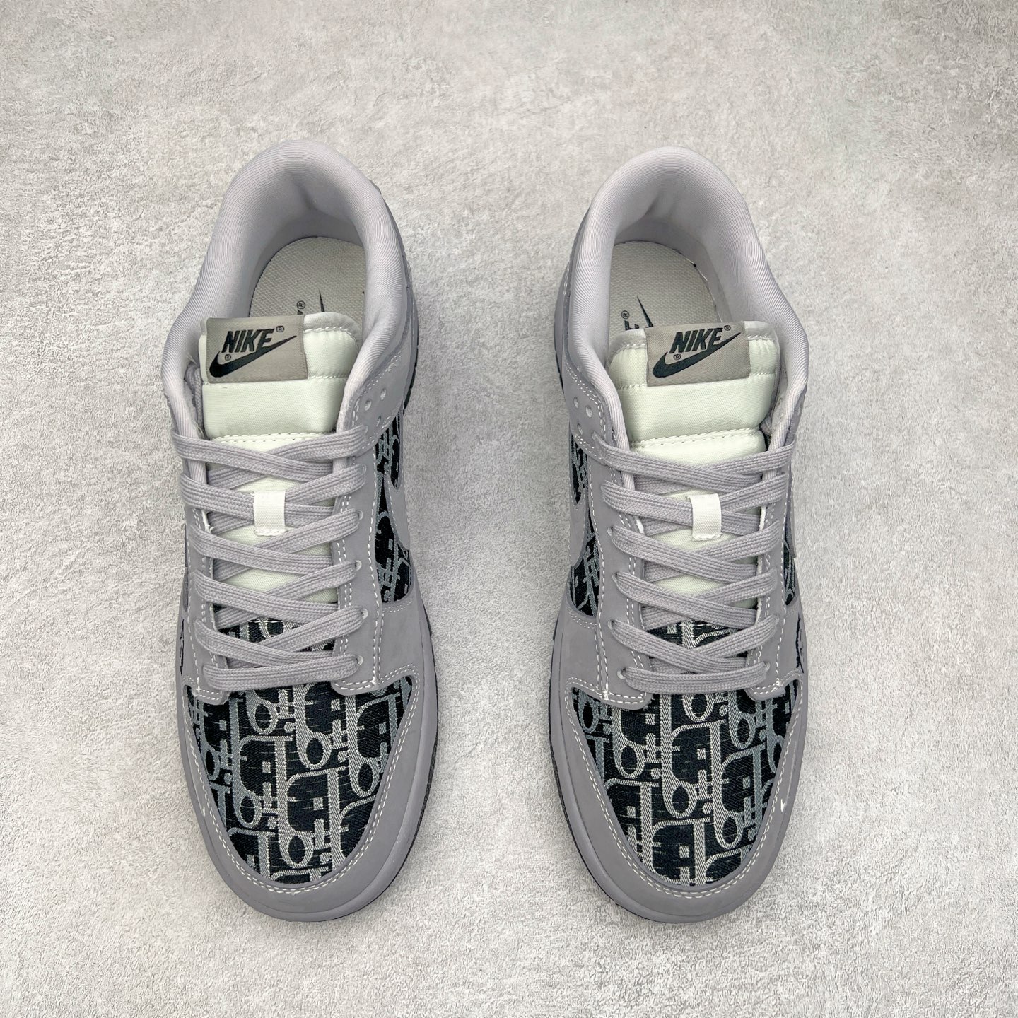 图片[2]-NK Dunk Low 定制配色 KK1333-029 大厂出品 极力推荐 原装头层材料 独家版型蒸餾加工帶來的是更好的视觉和脚感体验大厂纯原品质出货 清洁度 电绣工艺 皮料切割干净无任何毛边 细节完美 尺码：36 36.5 37.5 38 38.5 39 40 40.5 41 42 42.5 43 44 44.5 45-选品中心