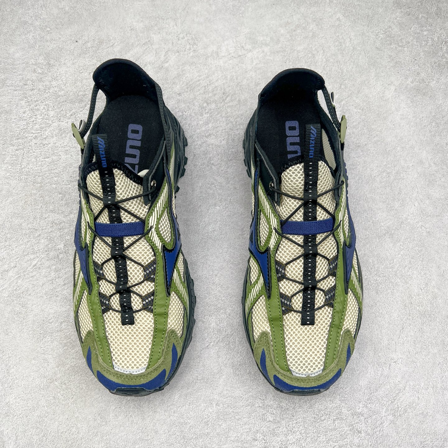 图片[2]-Mizuno Speed 2K 美津浓复古厚底织物合成革防滑耐磨透气低帮休闲跑步鞋 美津浓（Mizuno）是日本美津浓株式会社于1906年创立的运动品牌，经过一个多世纪的不断努力现已成为世界著名的运动器具、服装和鞋类生产商。美津浓力求服务于各类运动项目，并竭力使运动生活更加愉快和振奋。产品种类齐全，覆盖几乎全部主要运动项目，达到30万多个品类。尺码：36 36.5 37.5 38 38.5 39 40 40.5 41 42 42.5 43 44 44.5 45-选品中心